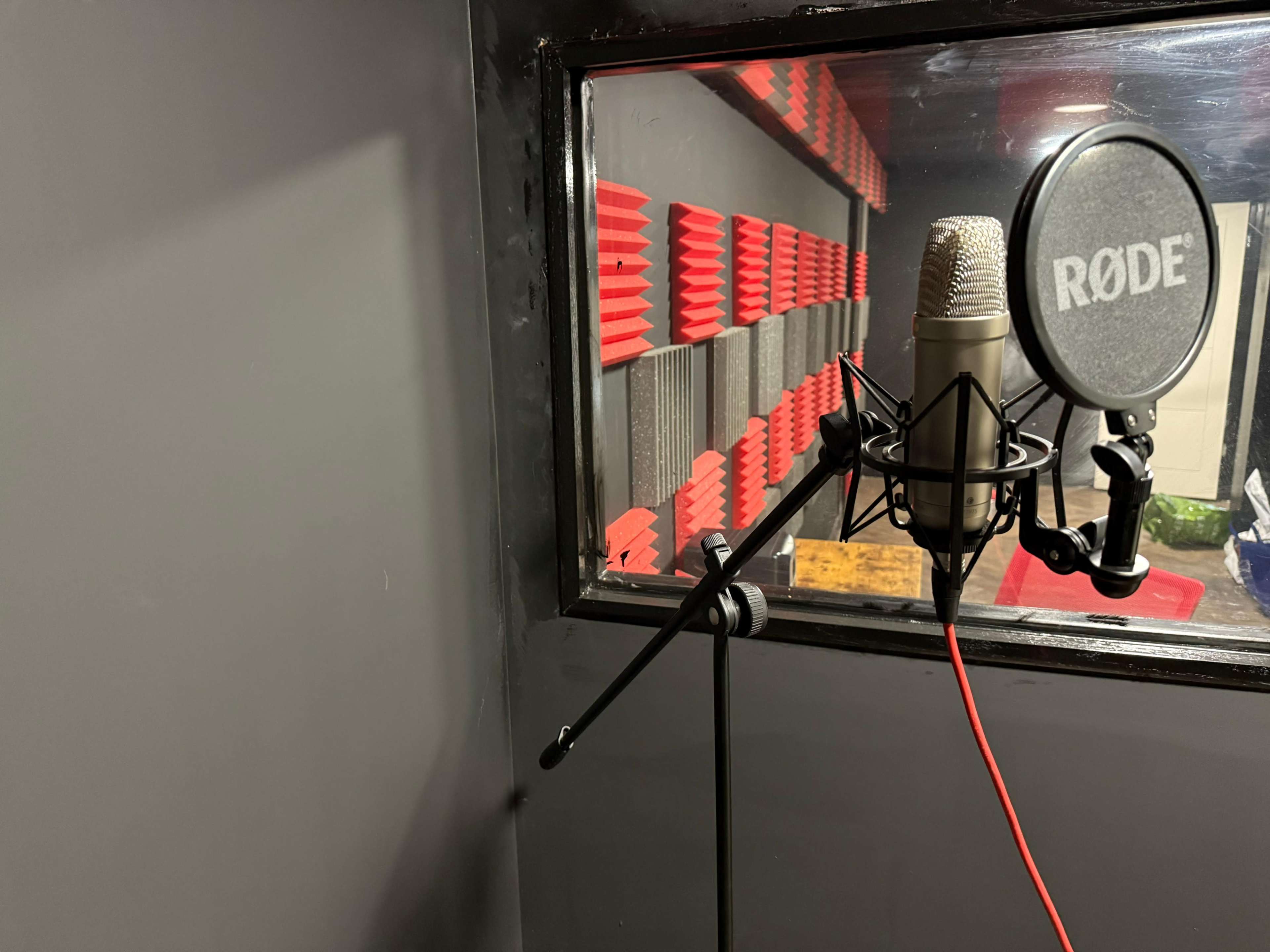 Coles Green Studios | Music Production and Recording Space, London |  Production |