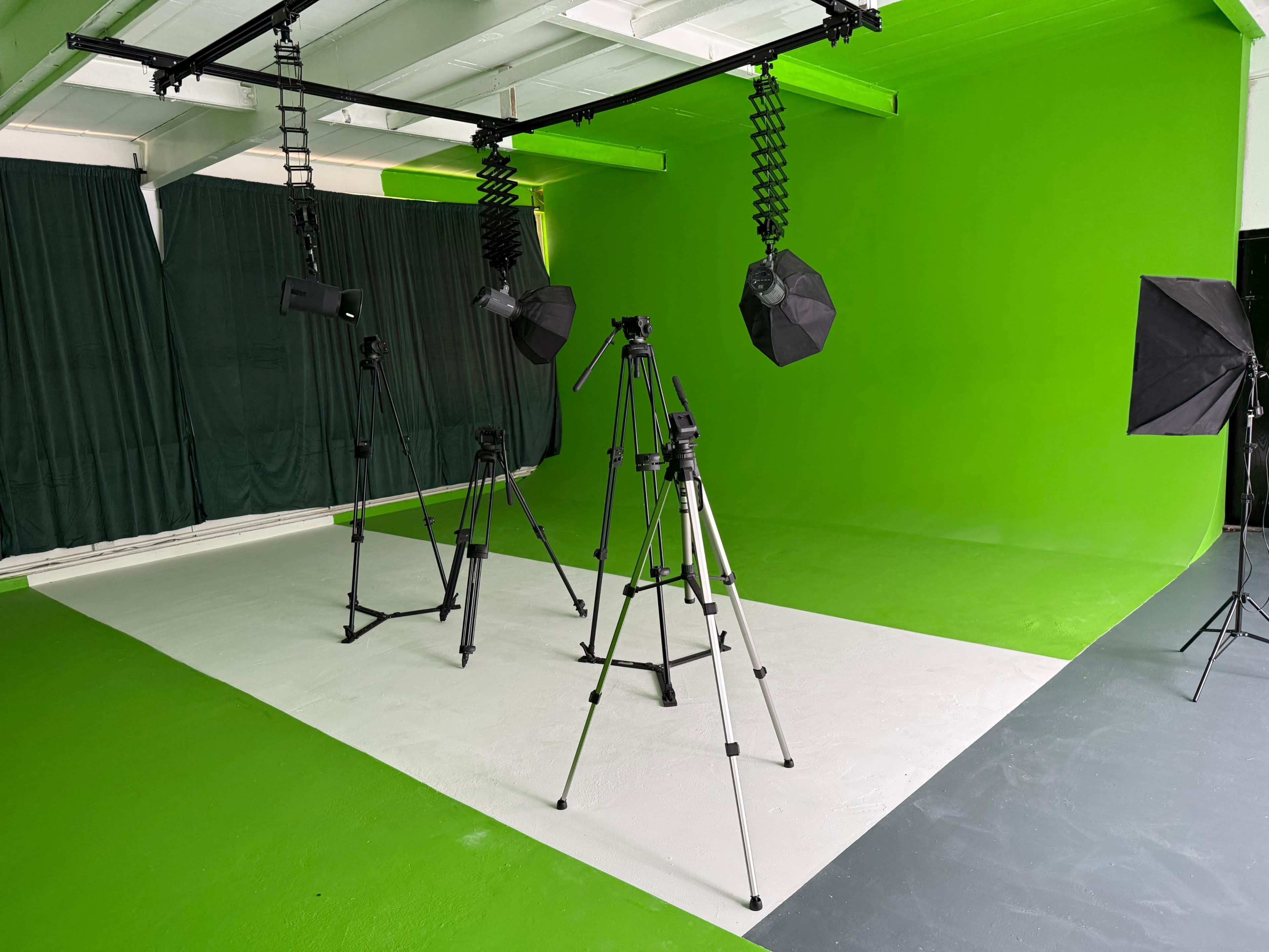 Coles Green Studios | Green Screen Space, London | Production |