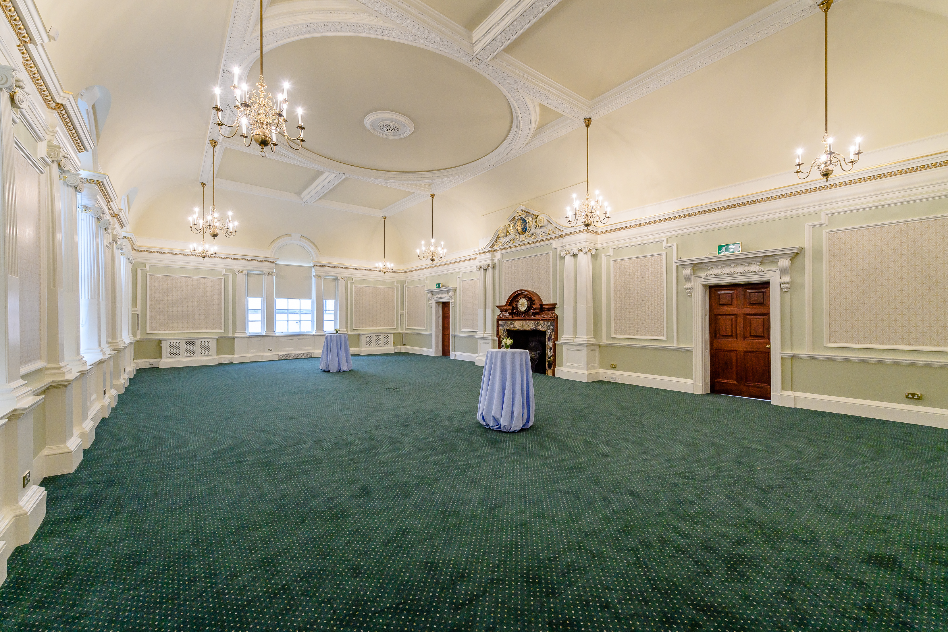 The Small Hall - 72f211db-e207-4039-831e-5c2ba5ff928a.jpg