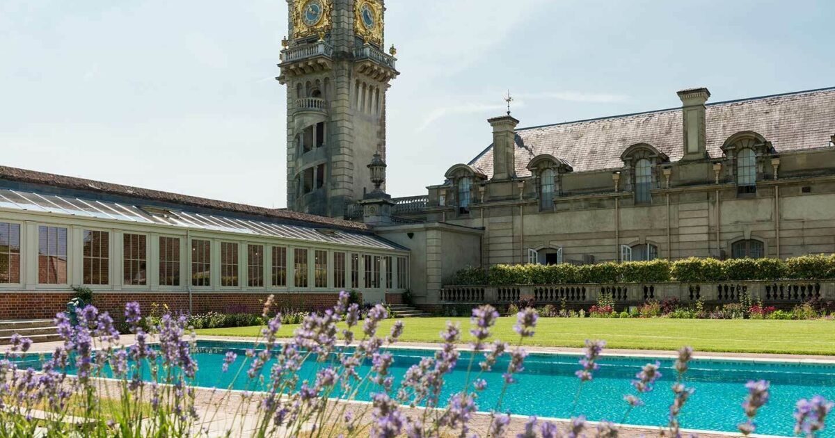 Cliveden House venue with elegant architecture, perfect for weddings and corporate retreats.