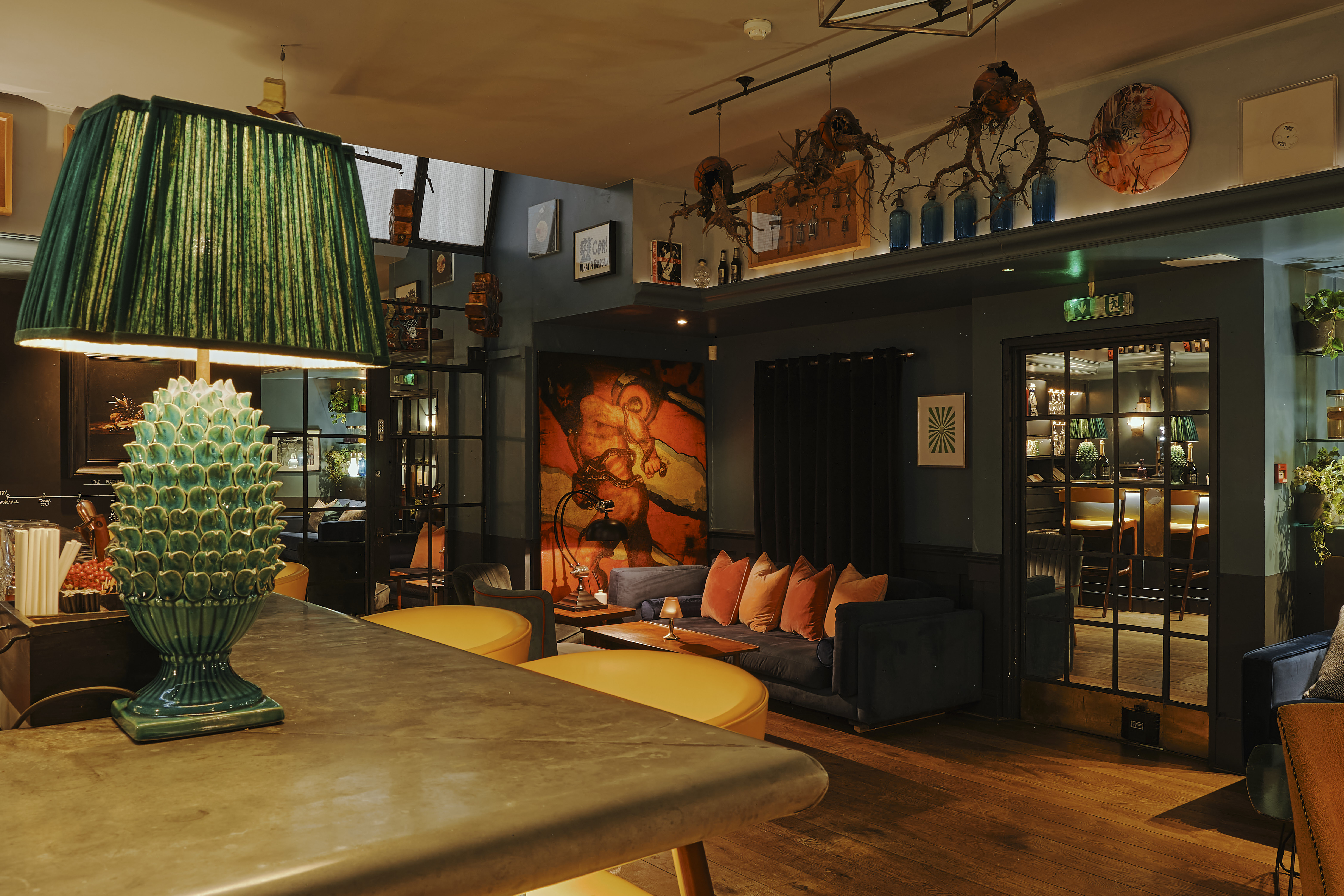 Lombard Club - d53315b8-b61f-4051-b282-b81296c6deb3.jpg