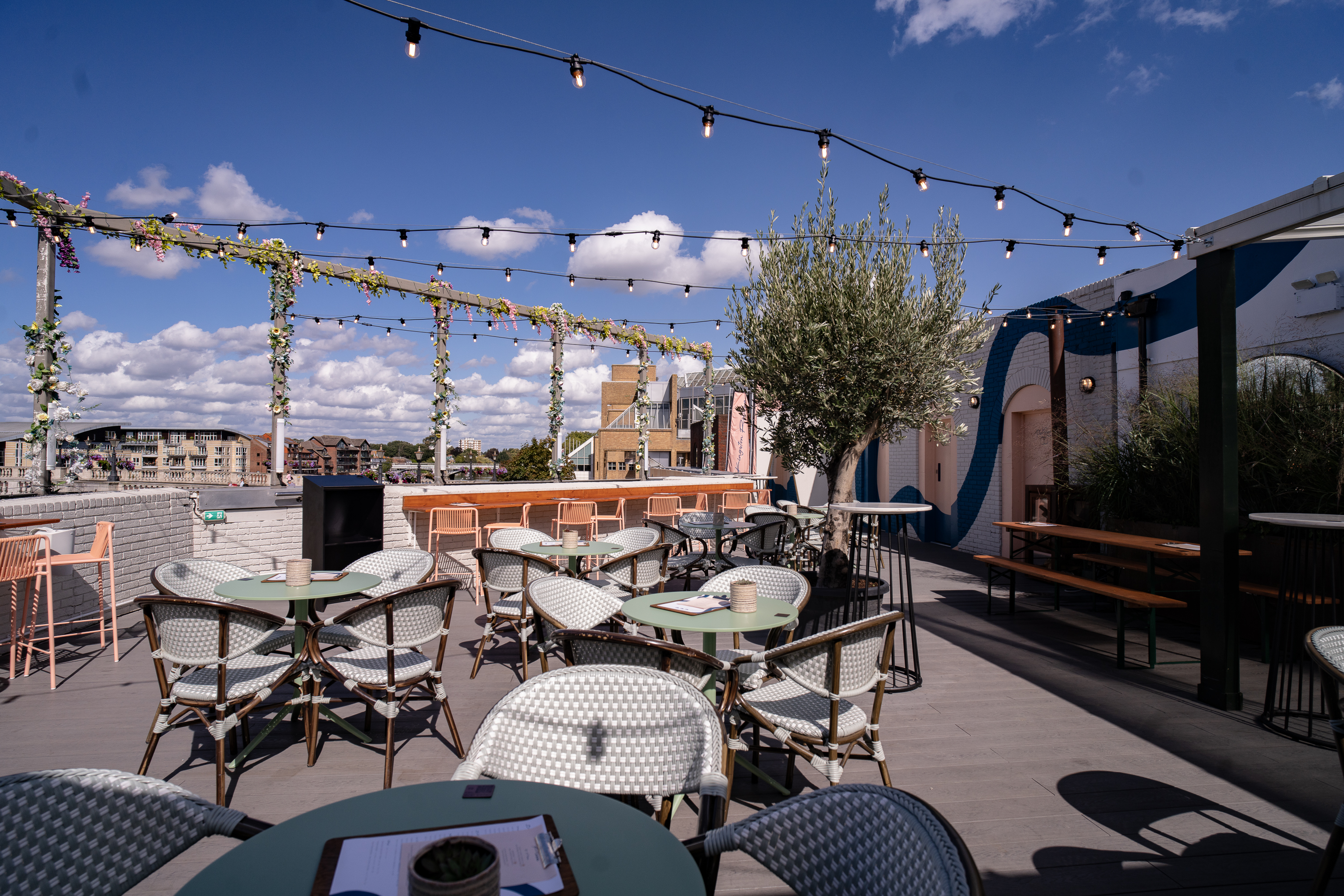 Rooftop Terrace - ebb8e290-d272-403f-8f11-947f05f938d6.jpg