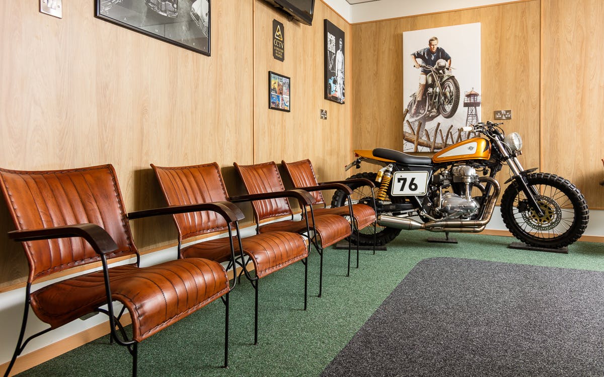 Motor Hub Warwick - >Motor Hub Warwick</a>