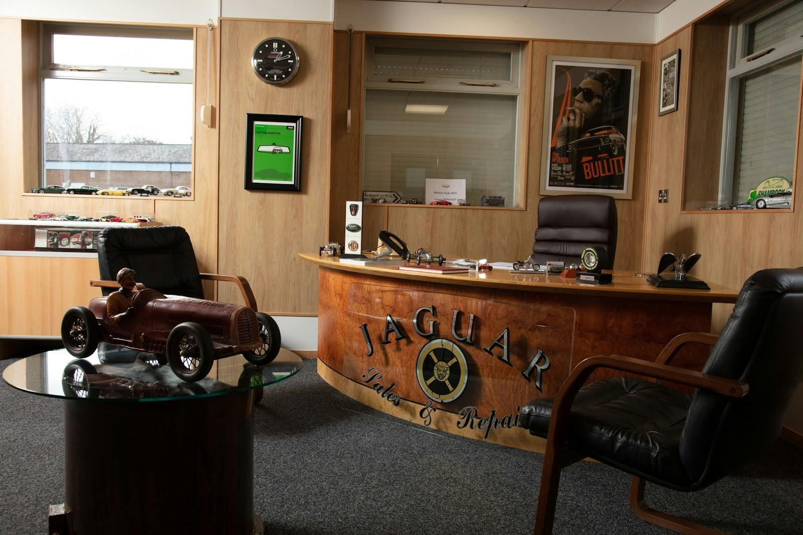 Motor Hub Warwick - >Motor Hub Warwick</a>