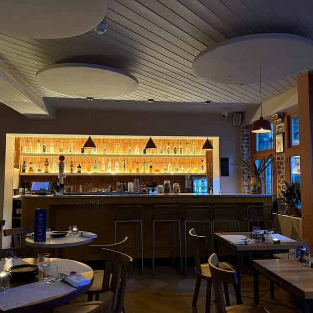 El Bar