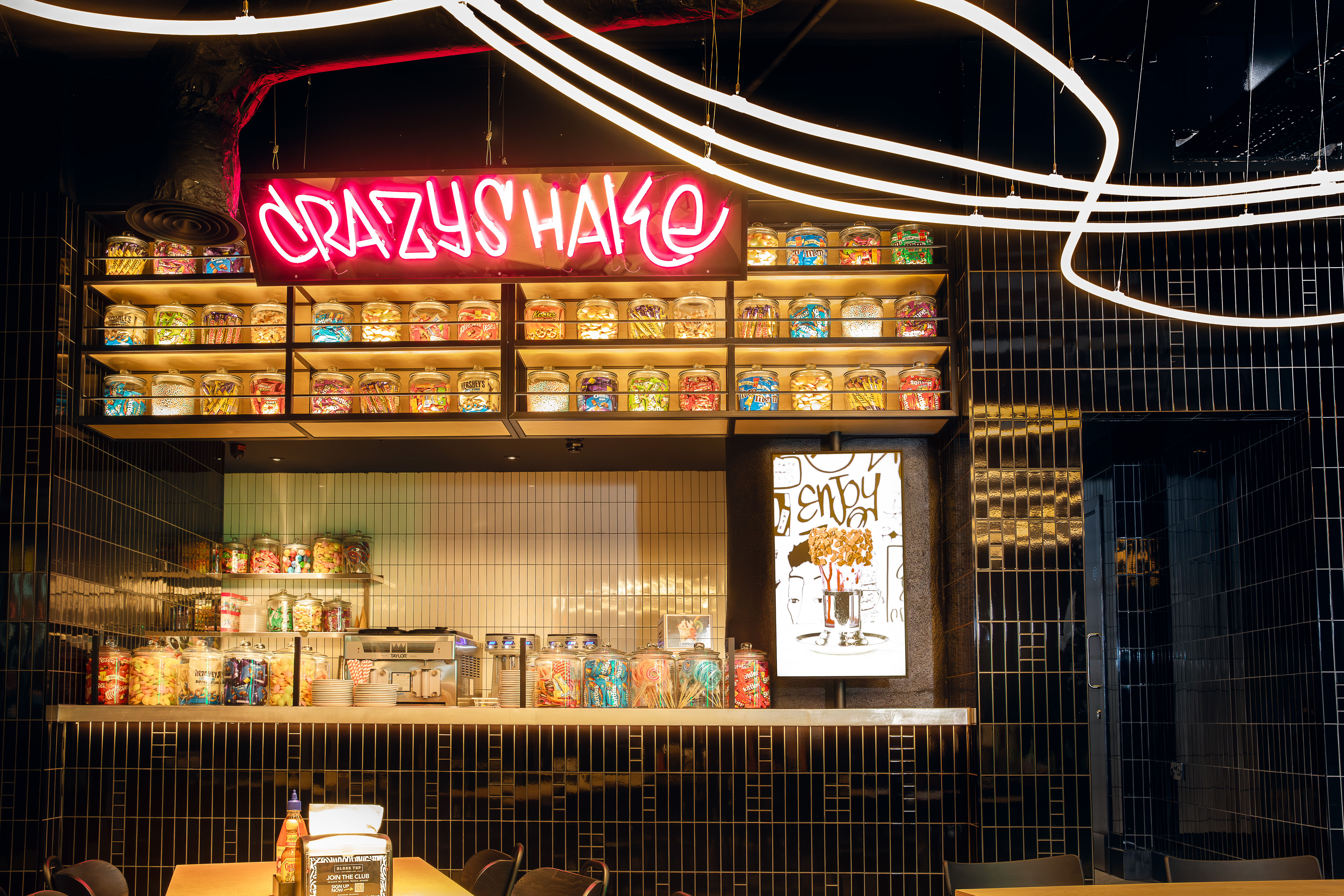 CrazyShake Restaurant - 4500857b-48ab-4919-9b32-af2fa0958a5a.jpg