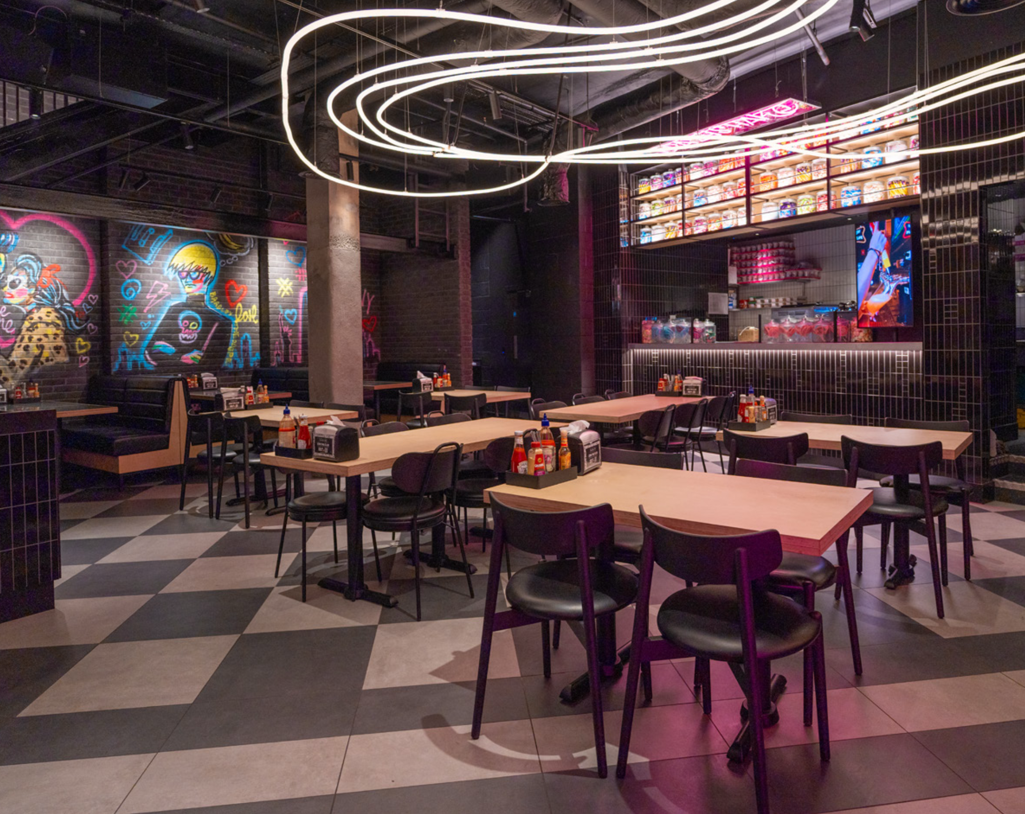 CrazyShake Restaurant - 4f26b9d4-c507-4396-8a5c-772c8ae41e59.png