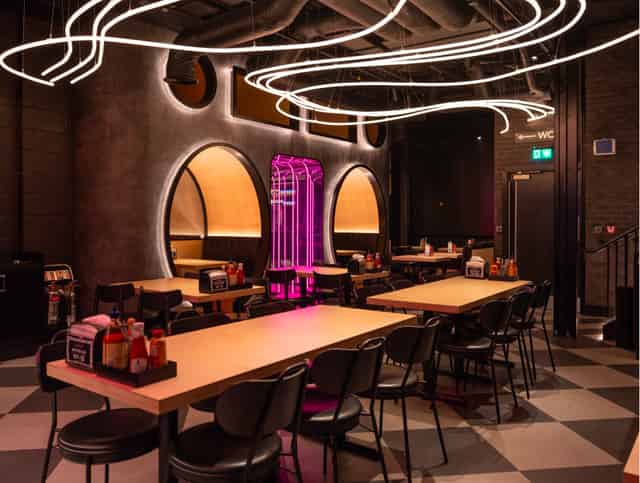 CrazyShake Restaurant