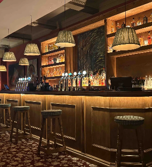 Bar - 477a727d-cbd3-4fa8-a080-efa5f677747d.png