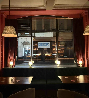 Bar - 8464384f-6b1b-4c10-b823-dab36844359b.png