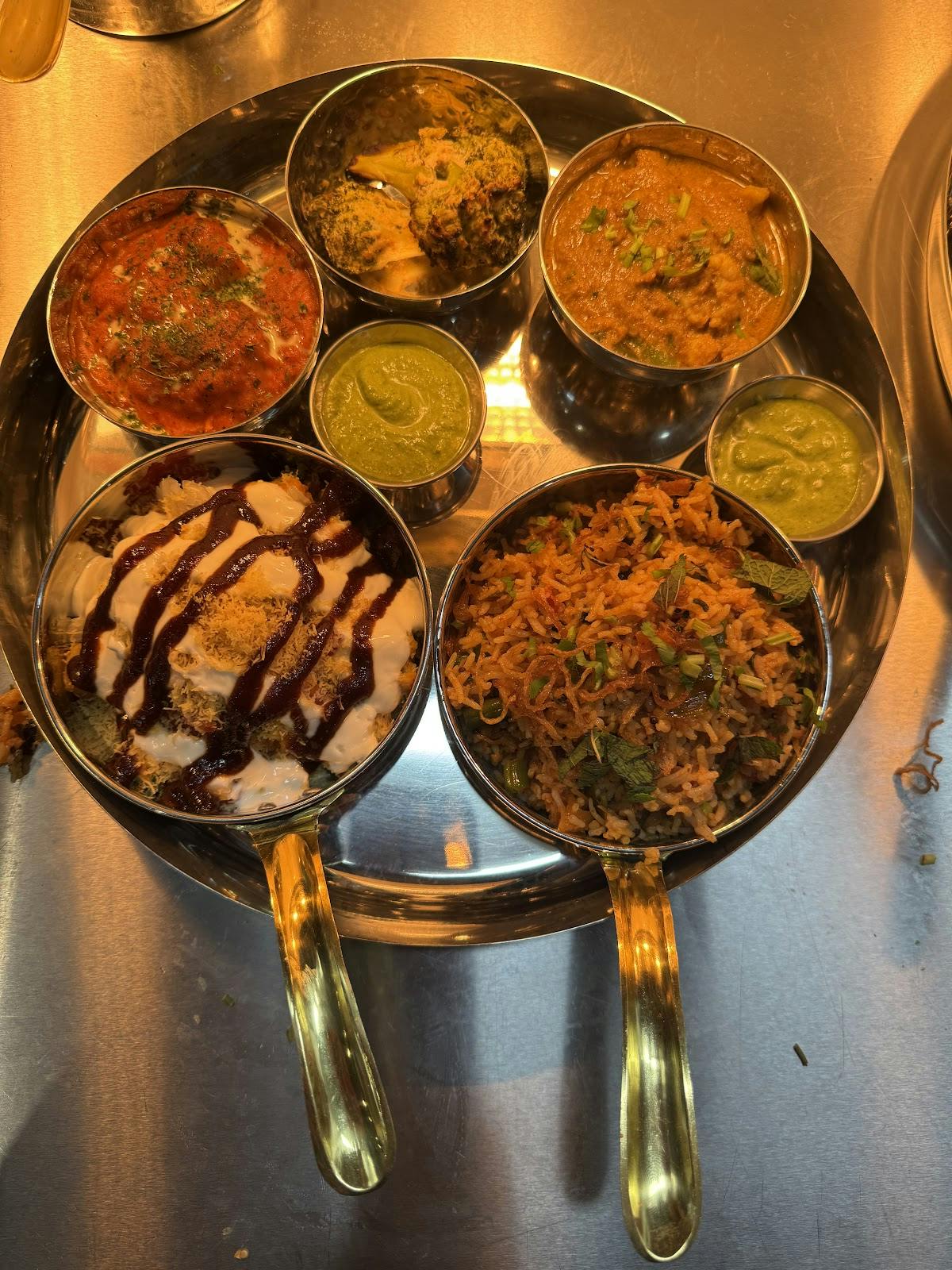 Meghna Grill - >Meghna Grill Indian Restaurant.</a>