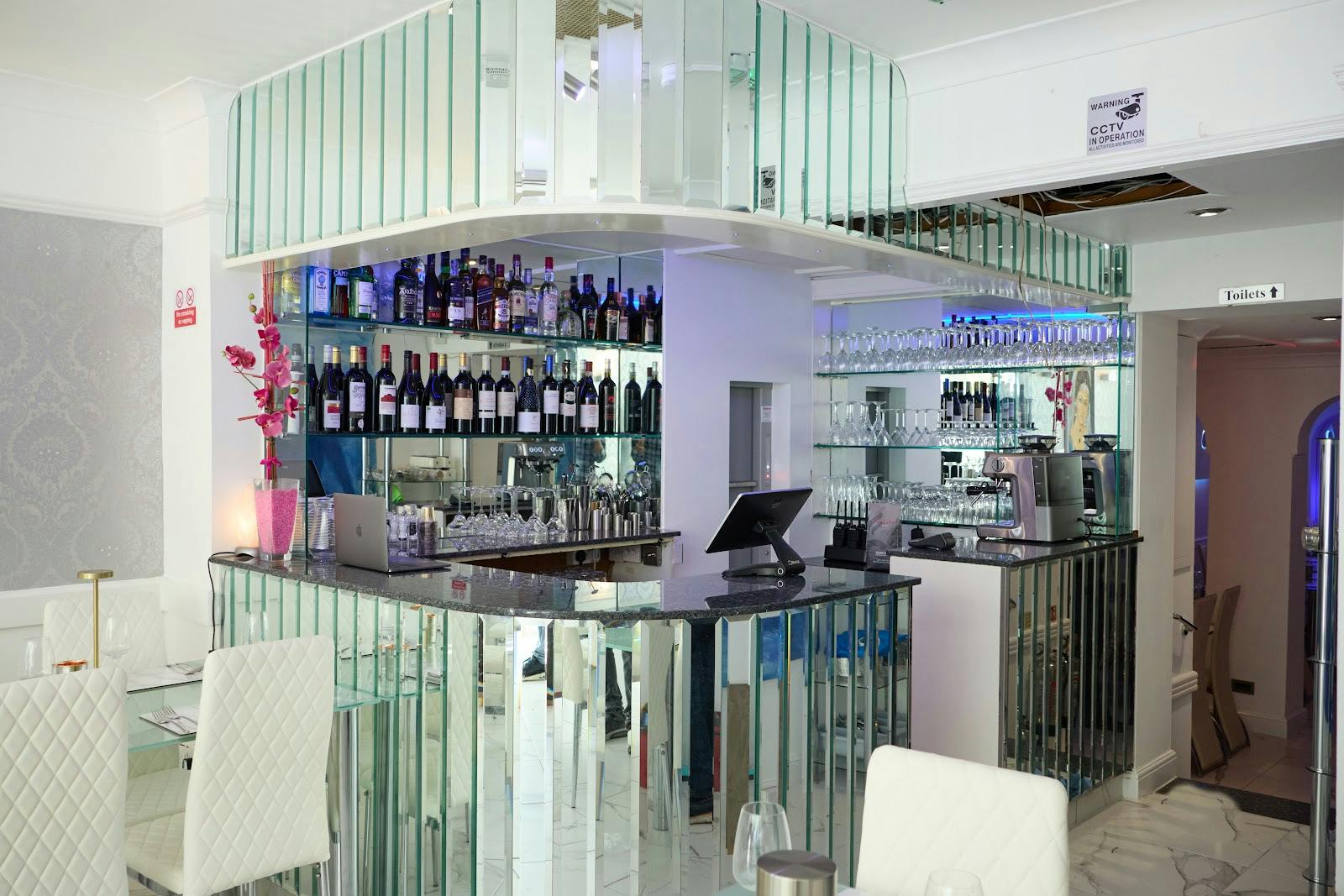 Meghna Grill - >Meghna Grill Indian Restaurant.</a>