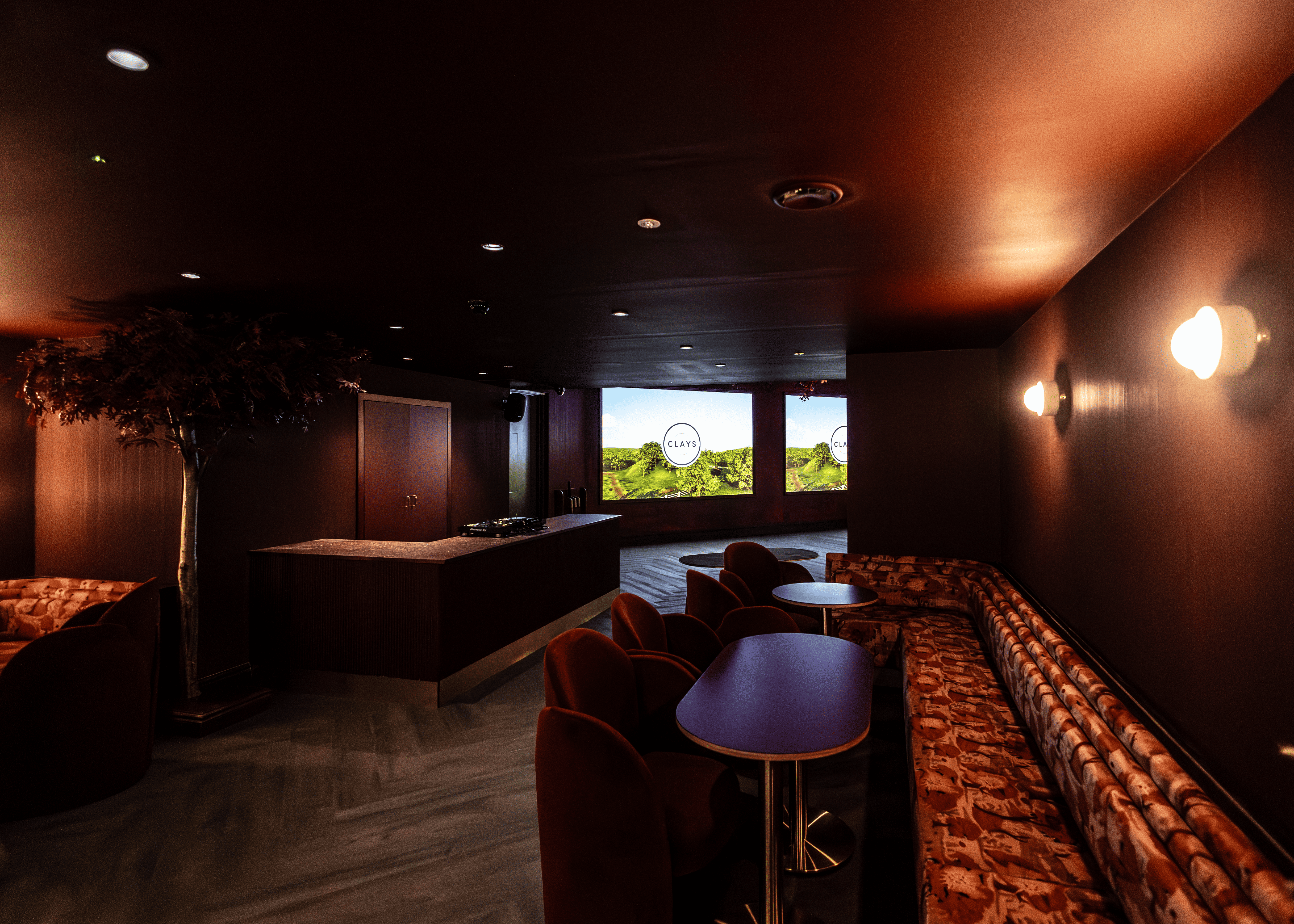 Clays Soho - image 2