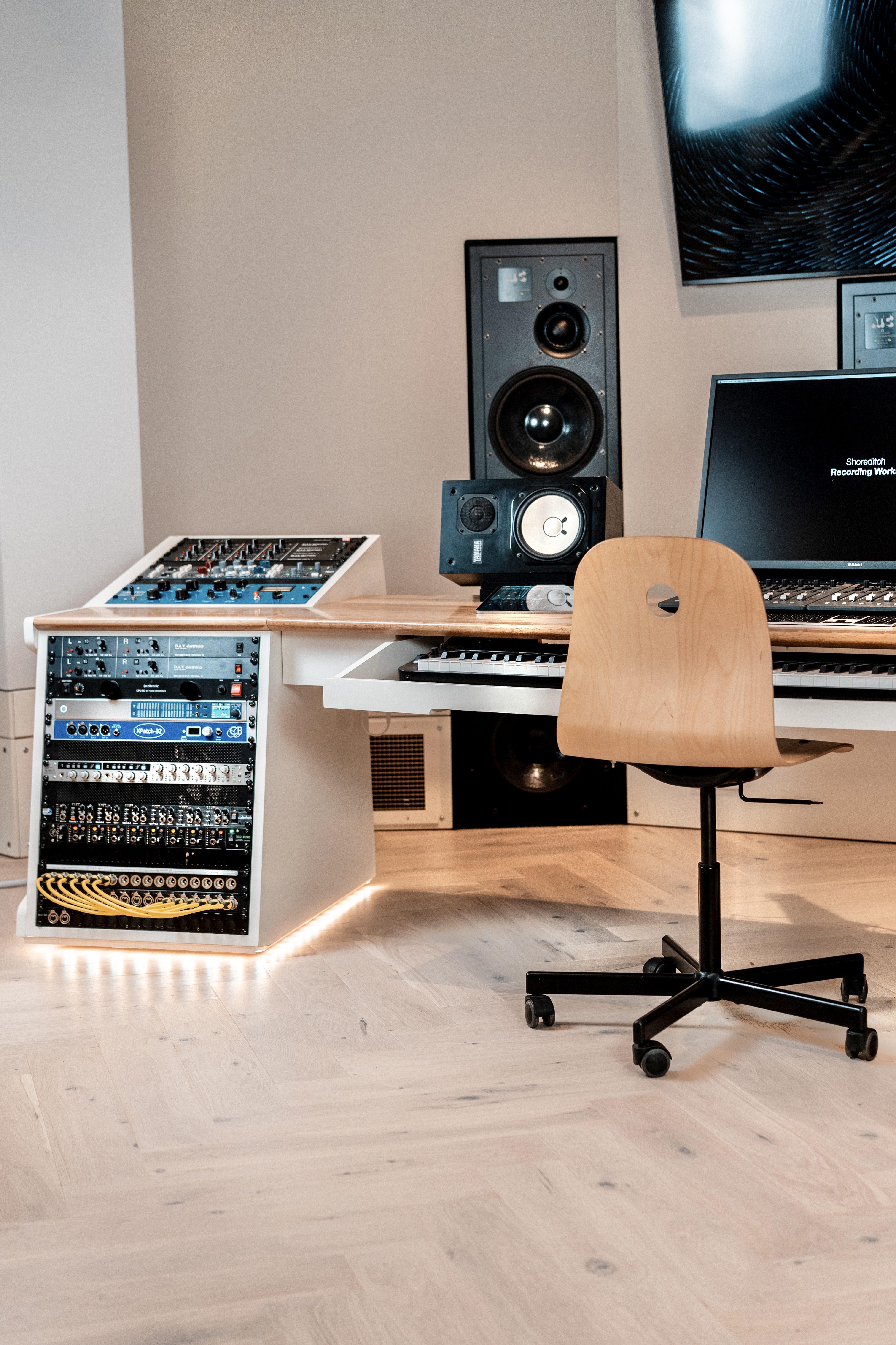 Recording studio - b0b20d59-a5a8-420d-b925-400c2ea105a2.jpeg