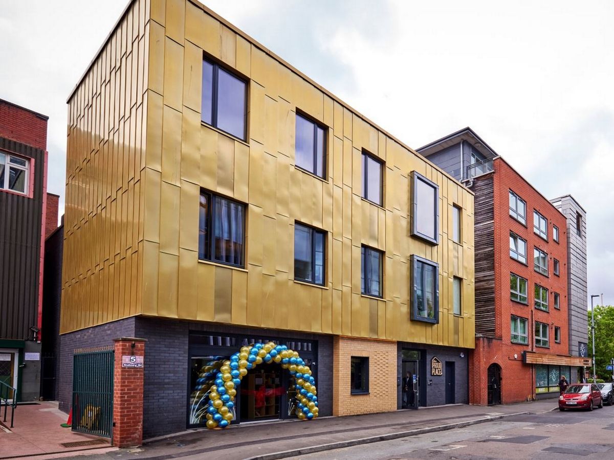 Vital Manchester charity issues urgent appeal after 'sudden and clear' rise  in calls for support - Manchester Evening News