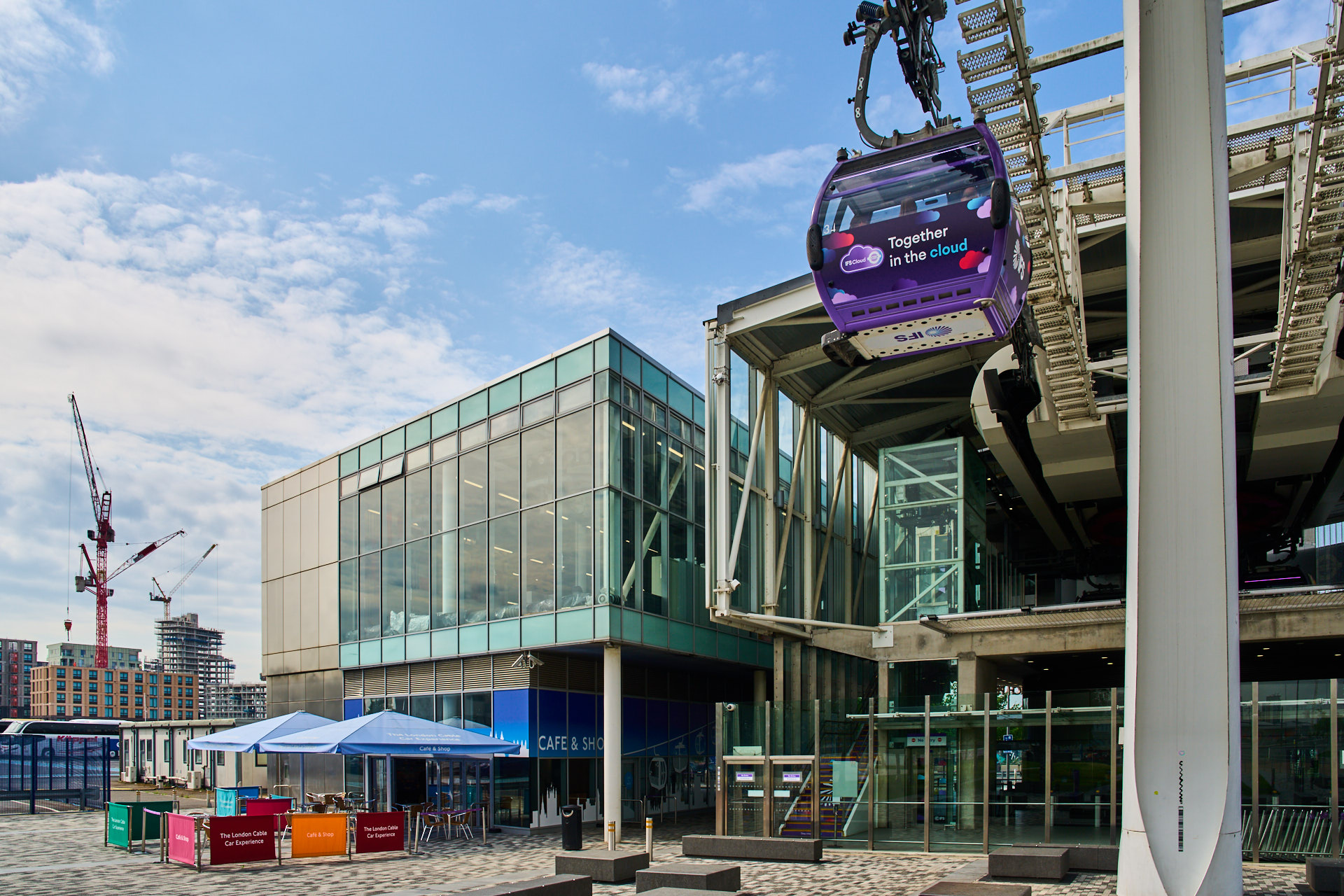 Cable Car Cabin in London: sleek design venue for events with scenic views