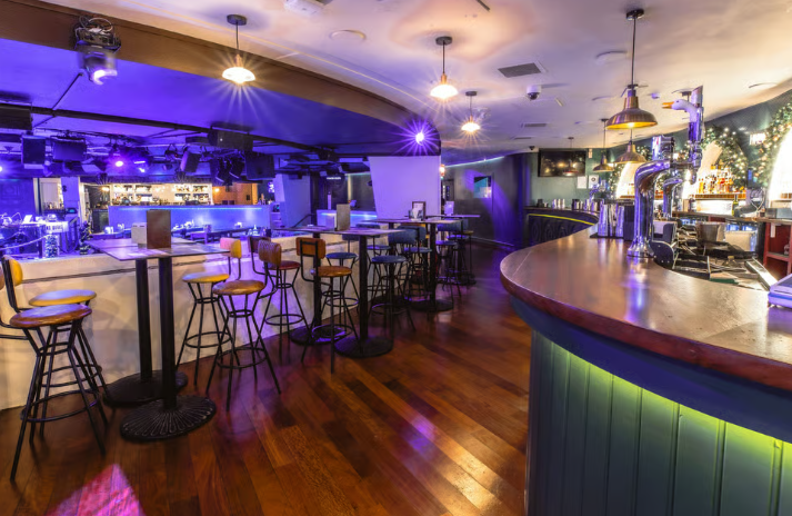 Whole Venue - ccfcf728-8319-47b7-a07a-1599d950d80b.png