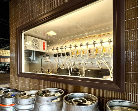 Whole Venue - e8784a1c-1e7b-4615-8905-86b561f6f352.png