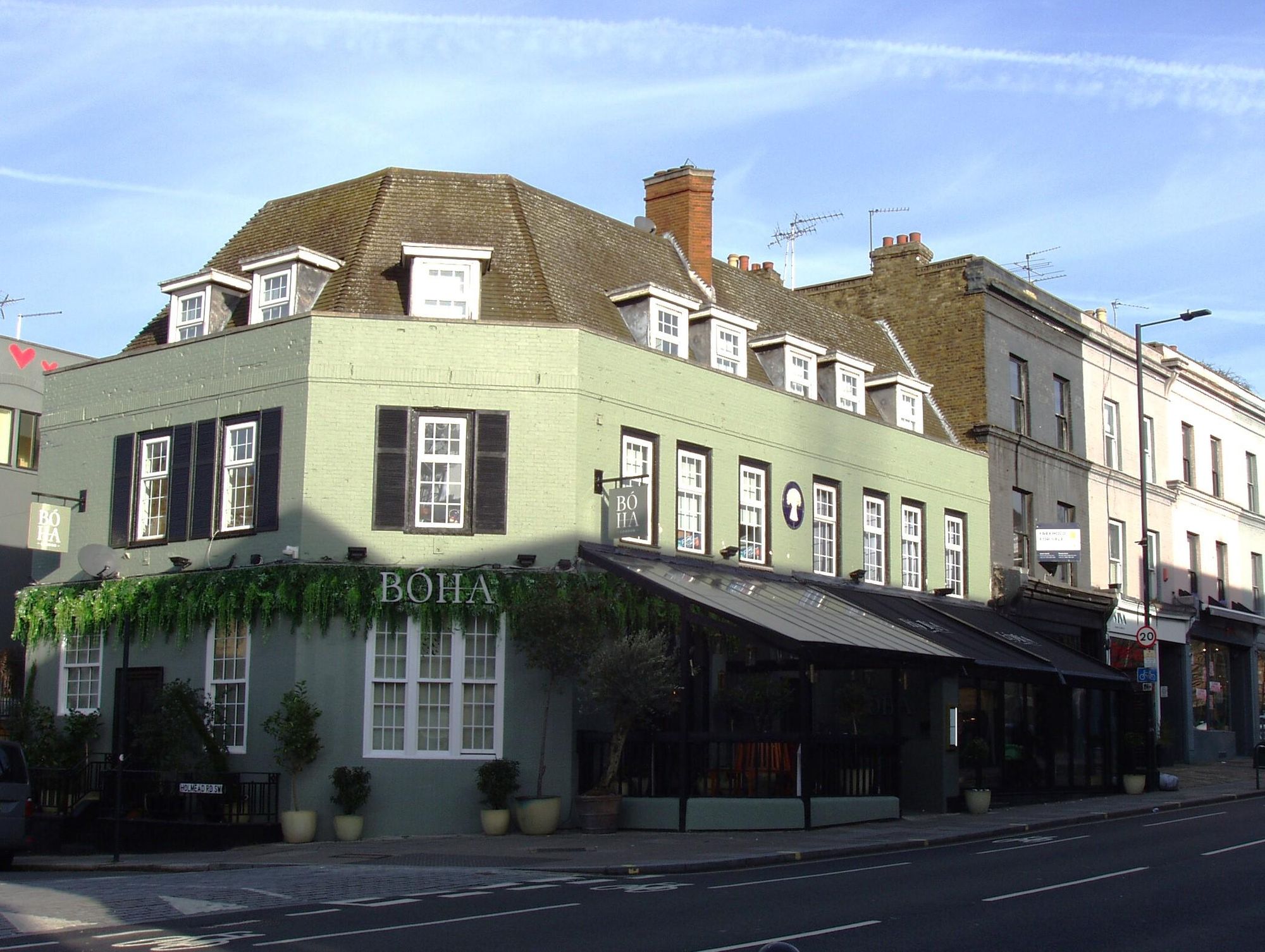 The Boundary SW6 beer garden for private events and corporate networking mixers.