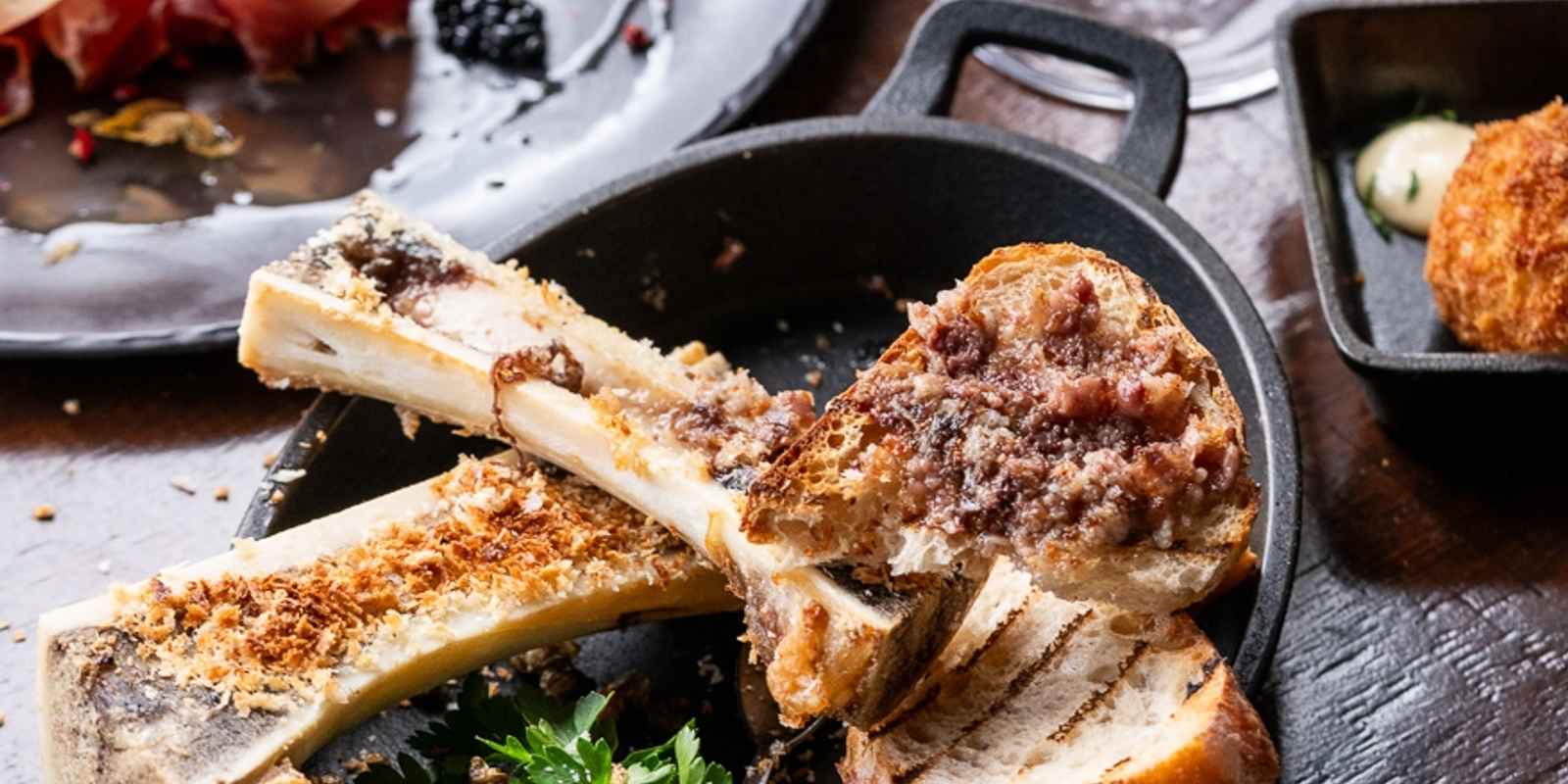 Carne: 50% off the first table of the night with First Table