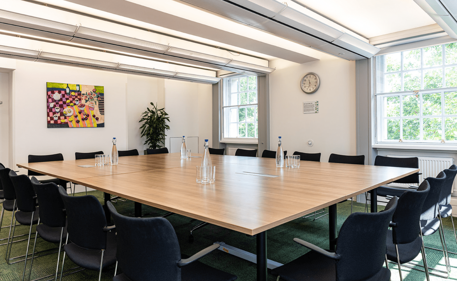 Modern meeting room at 20 Cavendish Square with ergonomic chairs for productive workshops.