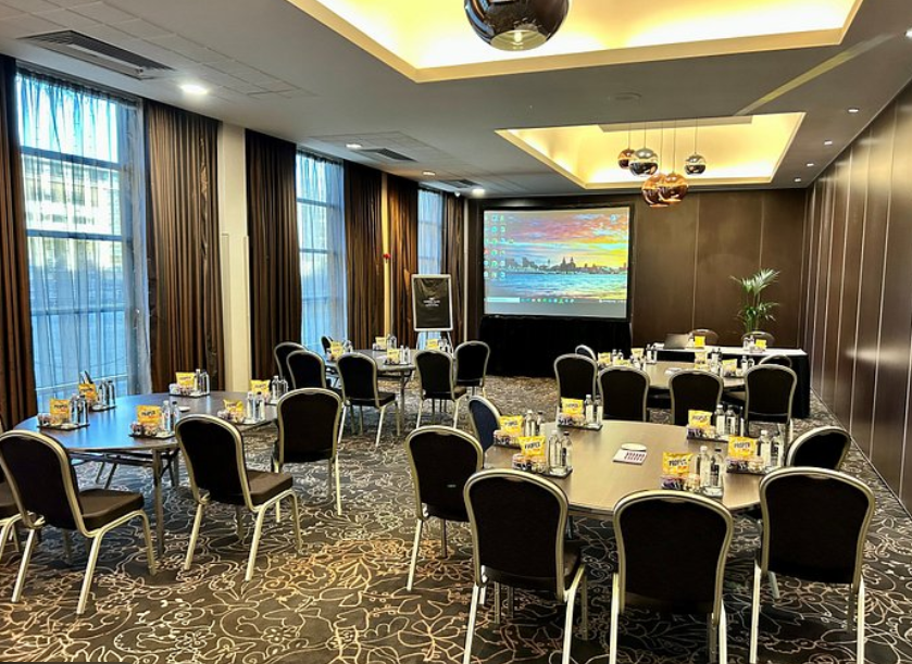Princes Suite at Crowne Plaza Liverpool, elegant meeting room for corporate events.