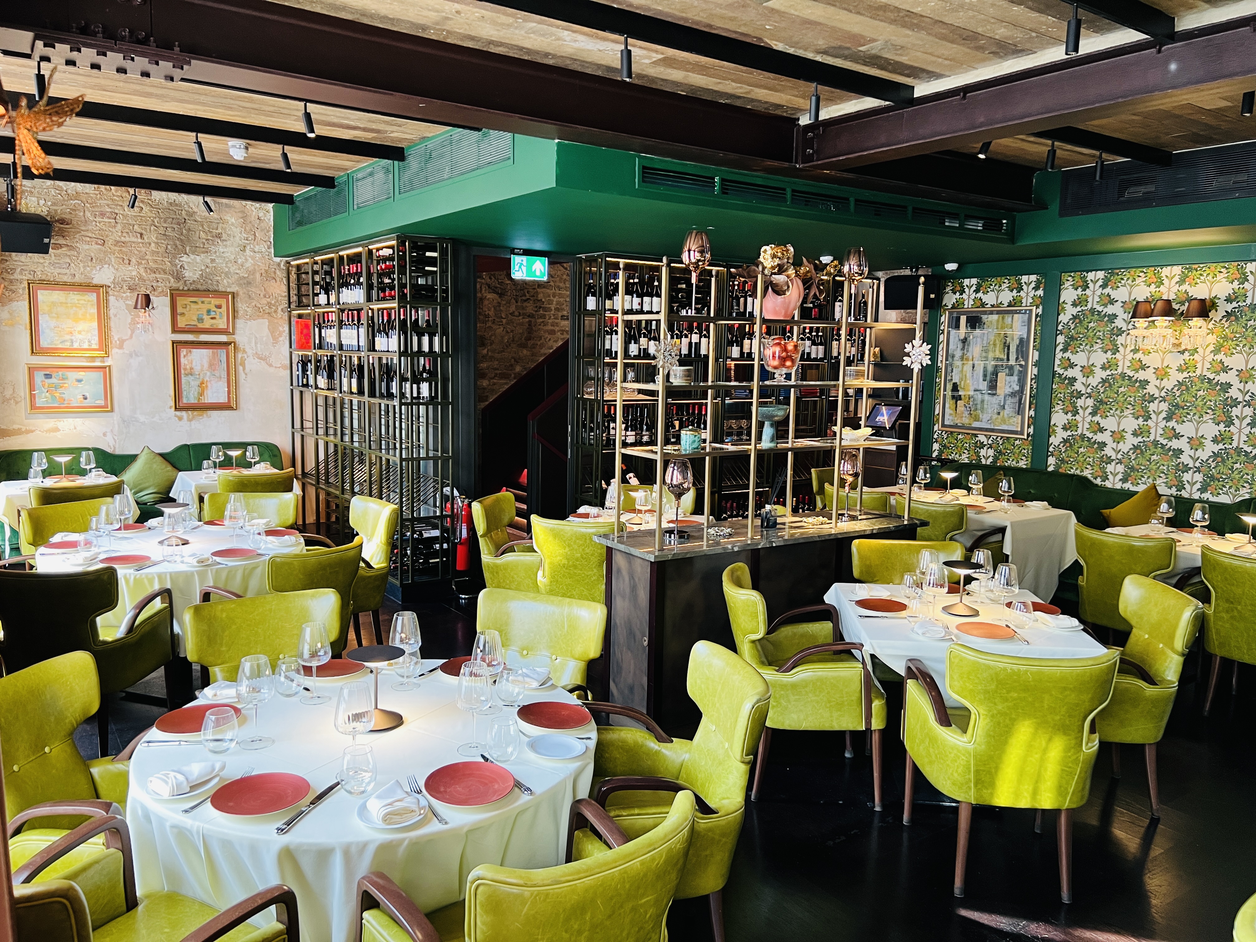 Vatavaran Meadow and Ridge Room: Vibrant, eclectic venue for intimate corporate and VIP events.