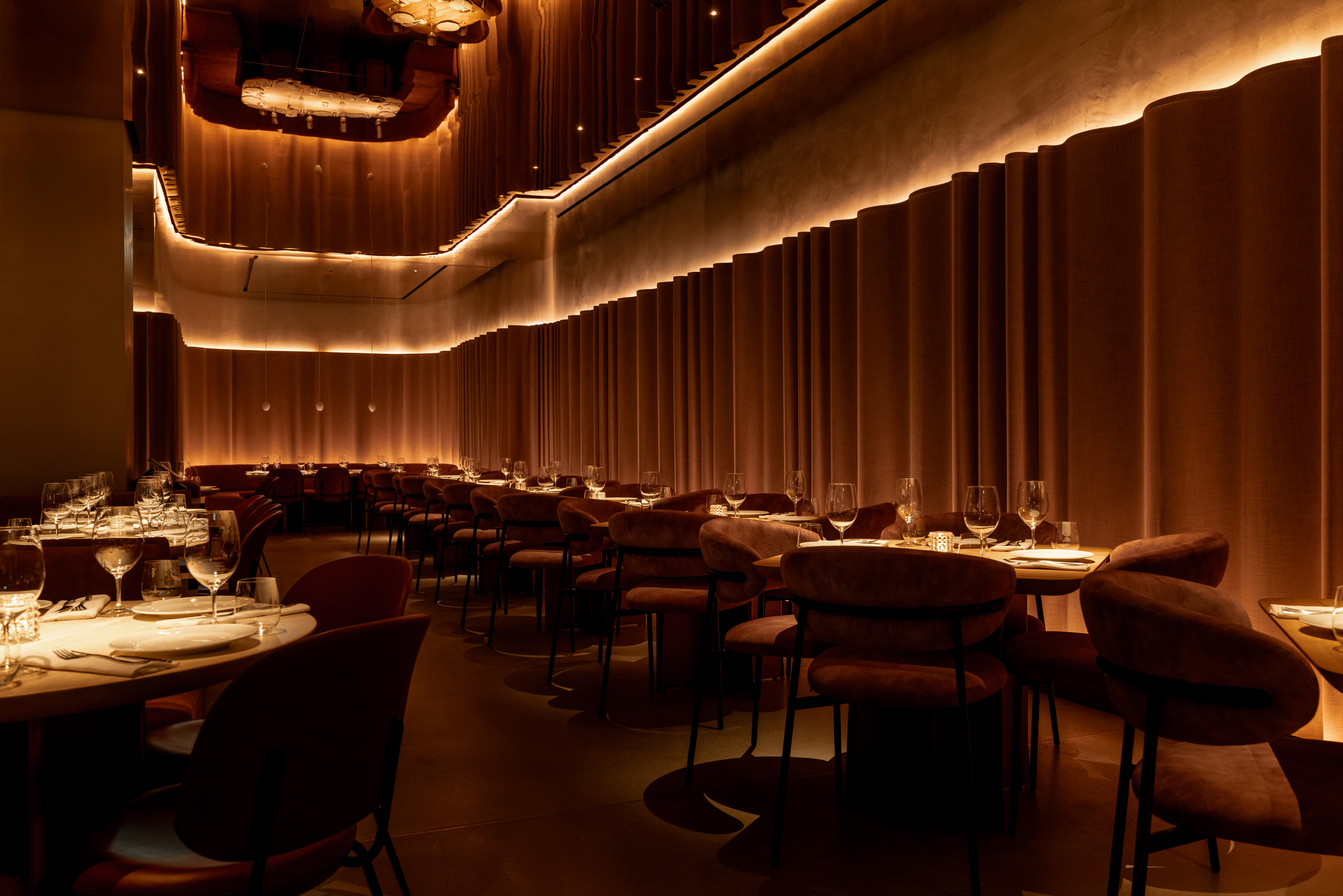 MR PORTER London Exclusive Hire - 769beb9d-7111-4af3-84f9-c8b9df31aaba.jpg