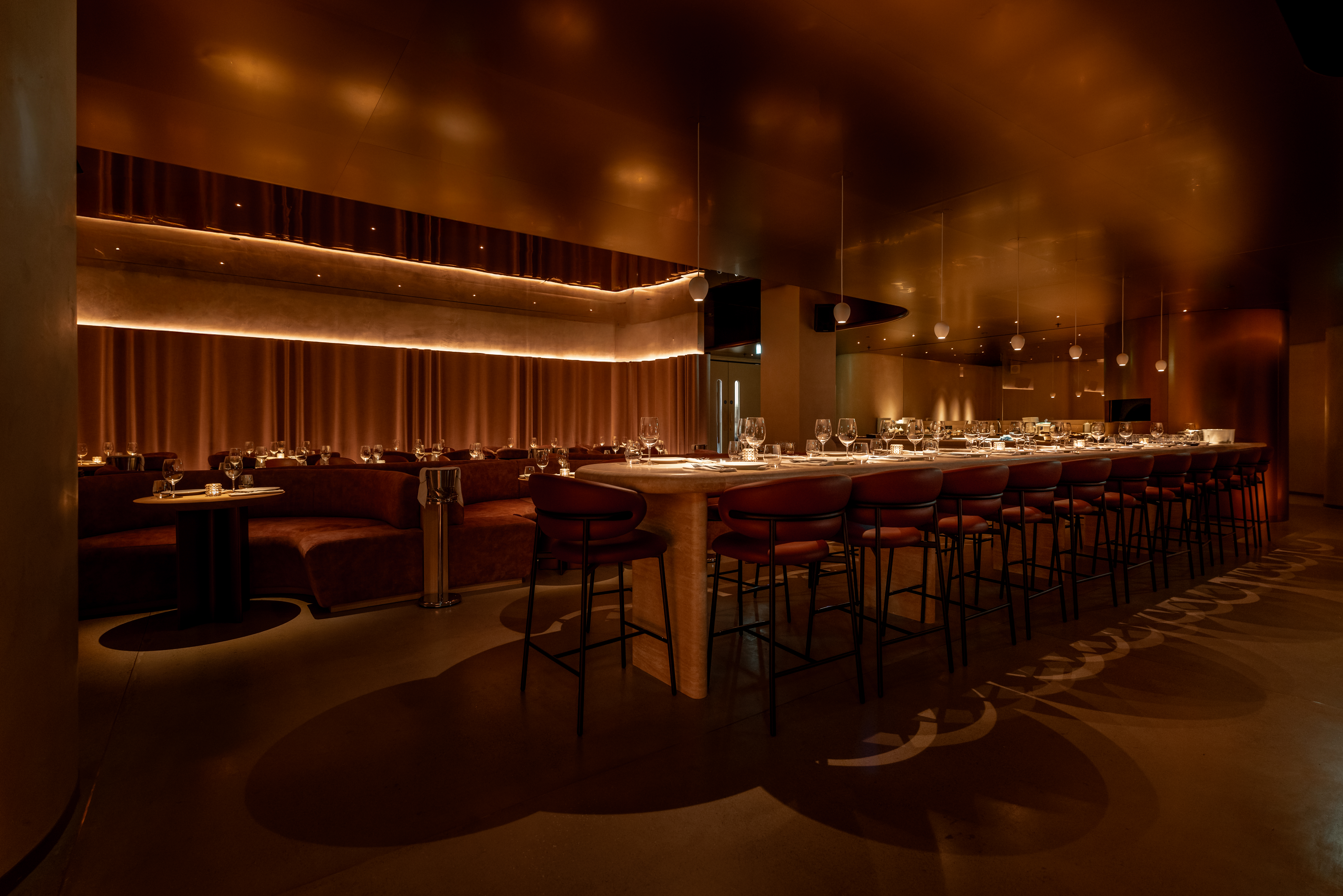 MR PORTER London Exclusive Hire - b8759f4e-7f62-49fe-8362-56c04d22b04c.jpg