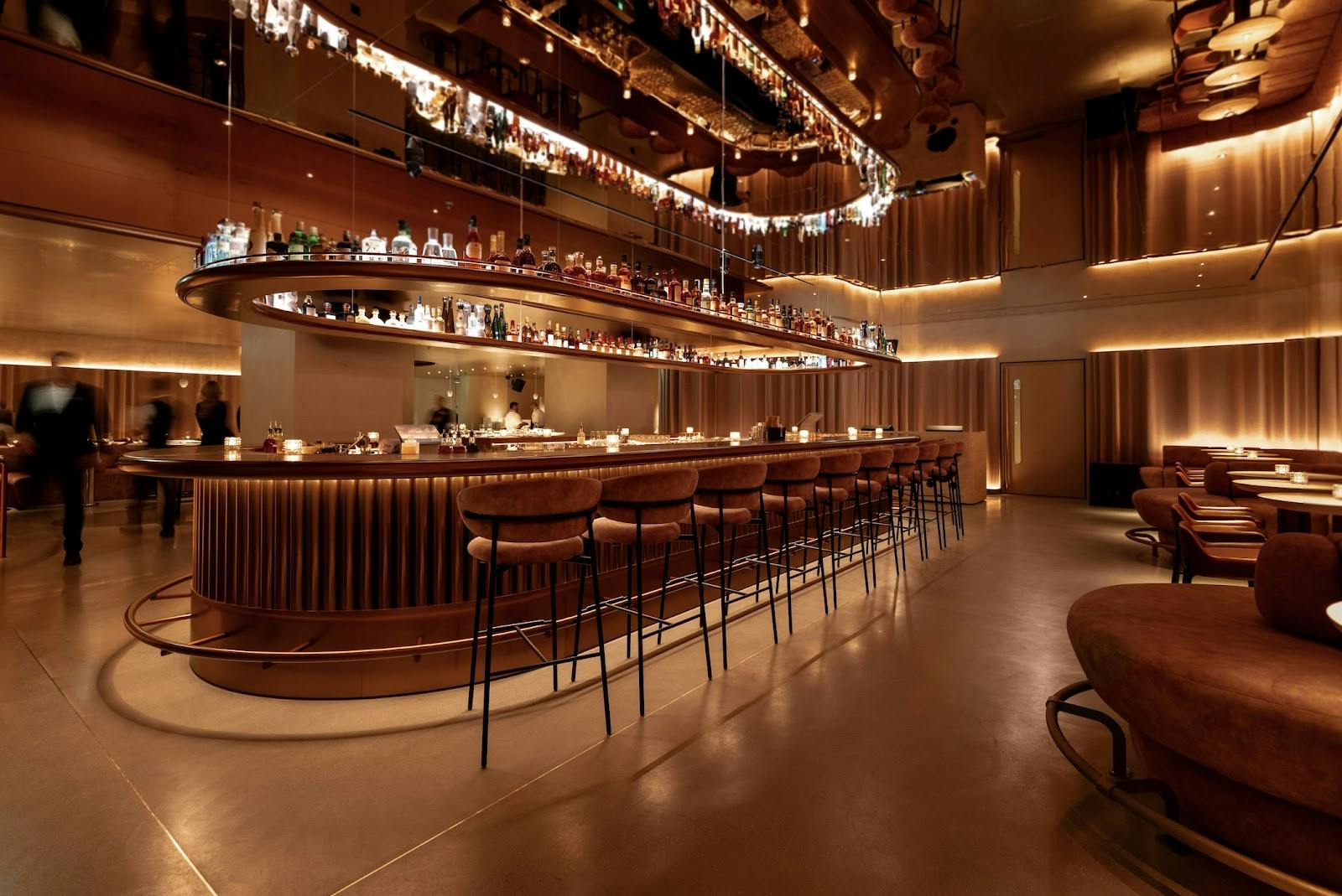 MR PORTER Steakhouse - >MR PORTER Restaurant, Bar &amp; Lounge London</a>