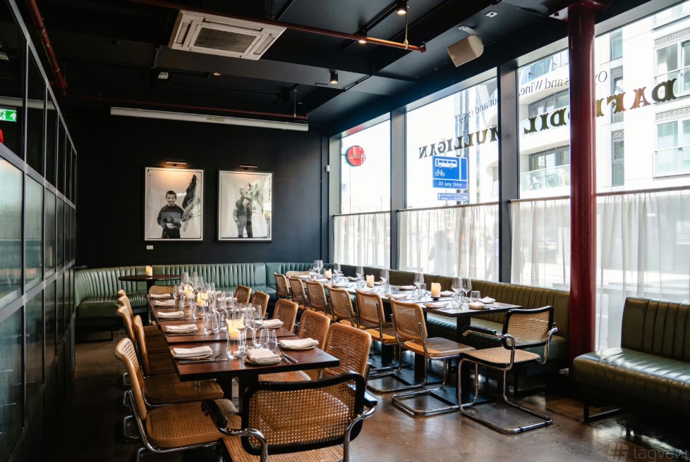 City Road - Semi Exclusive  - c01383ee-1d32-4253-b3b0-f13e0c74f6d4.jpg