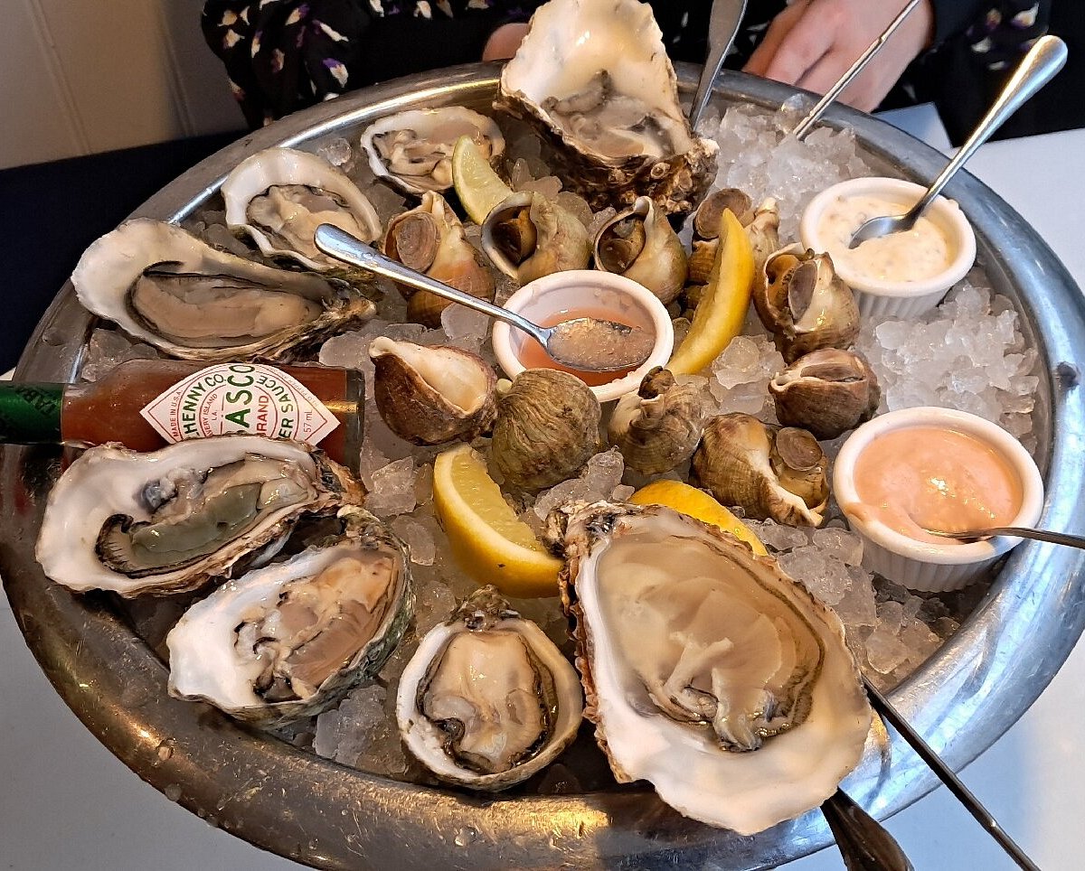 LA PETITE POISSONNERIE SEAFOOD & CHAMPAGNE BAR, London - Reviews