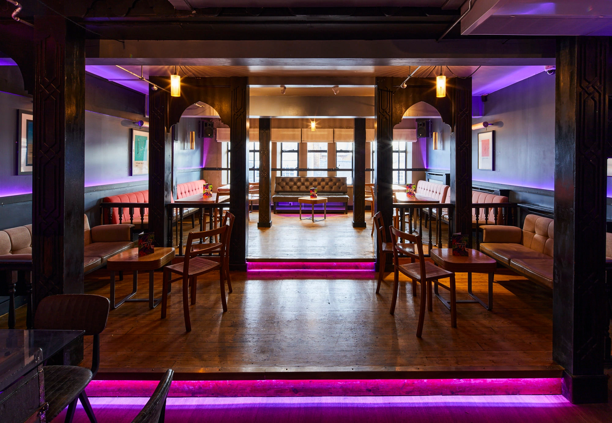 Hire The Varsity Club | Level 3 Cocktail Lounge | VenueScanner