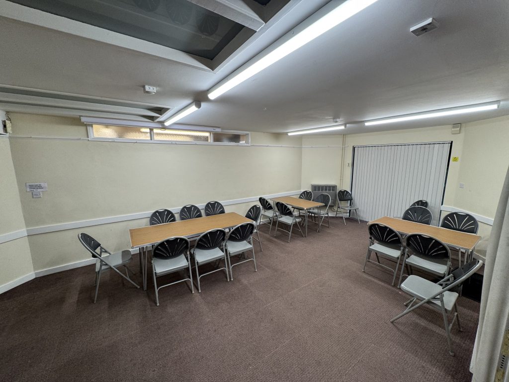 Heatherside Community Centre – Martindale Avenue, Heatherside, Camberley  Surrey, GU15 1BB