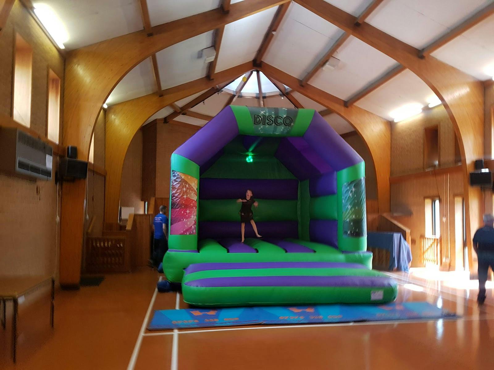 Heatherside Community Centre - >Kingdom of Castles Ltd</a>