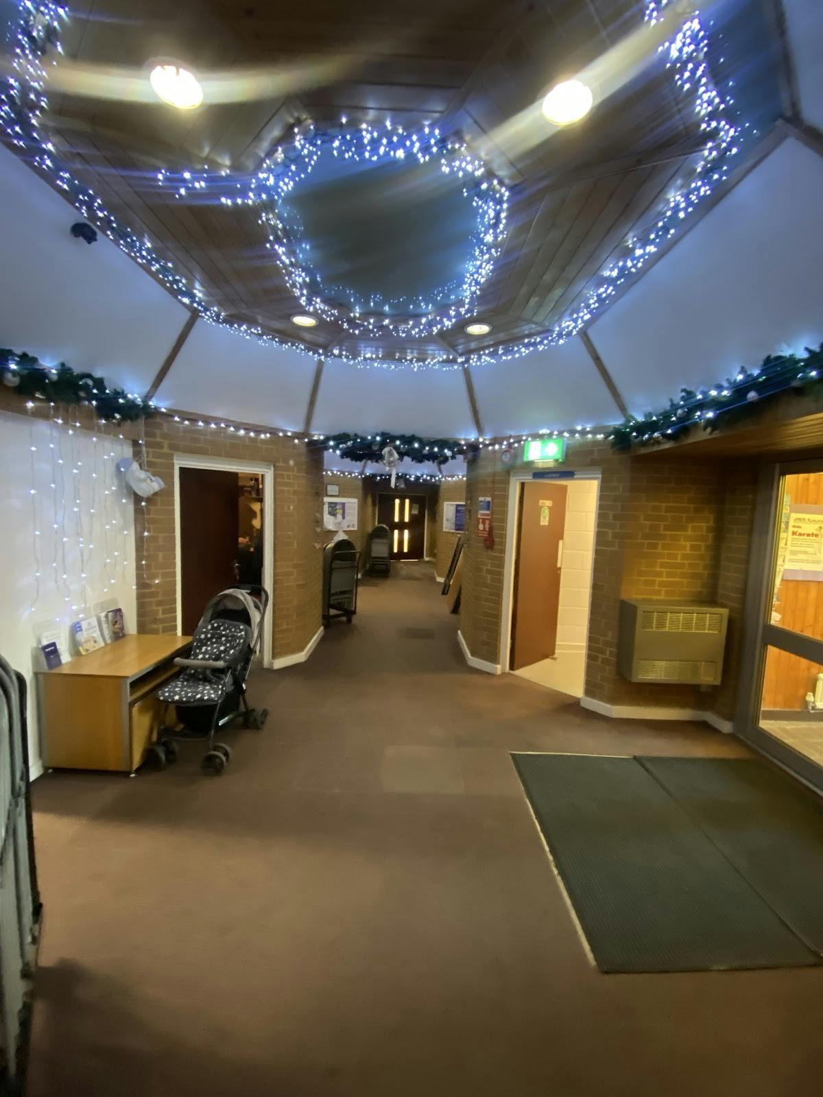 Heatherside Community Centre - >Heatherside Community Centre</a>