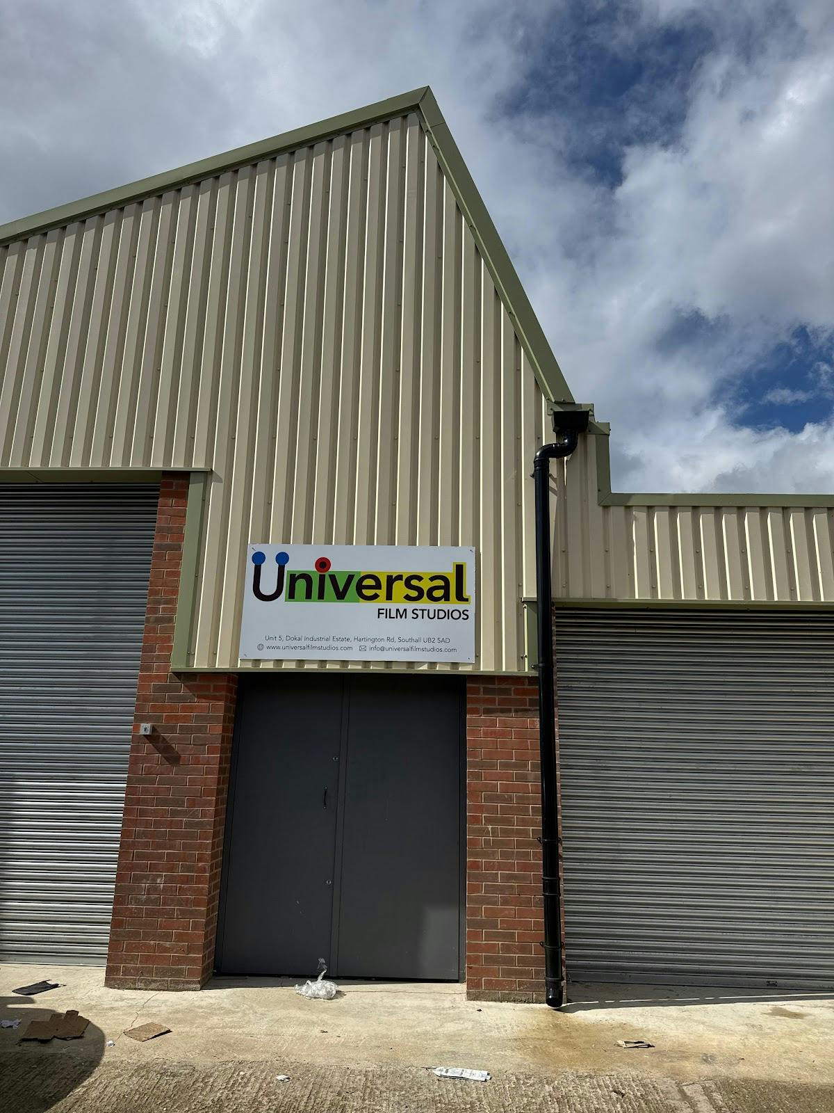 Universal Film Studios production studio, industrial design for corporate events and filming.