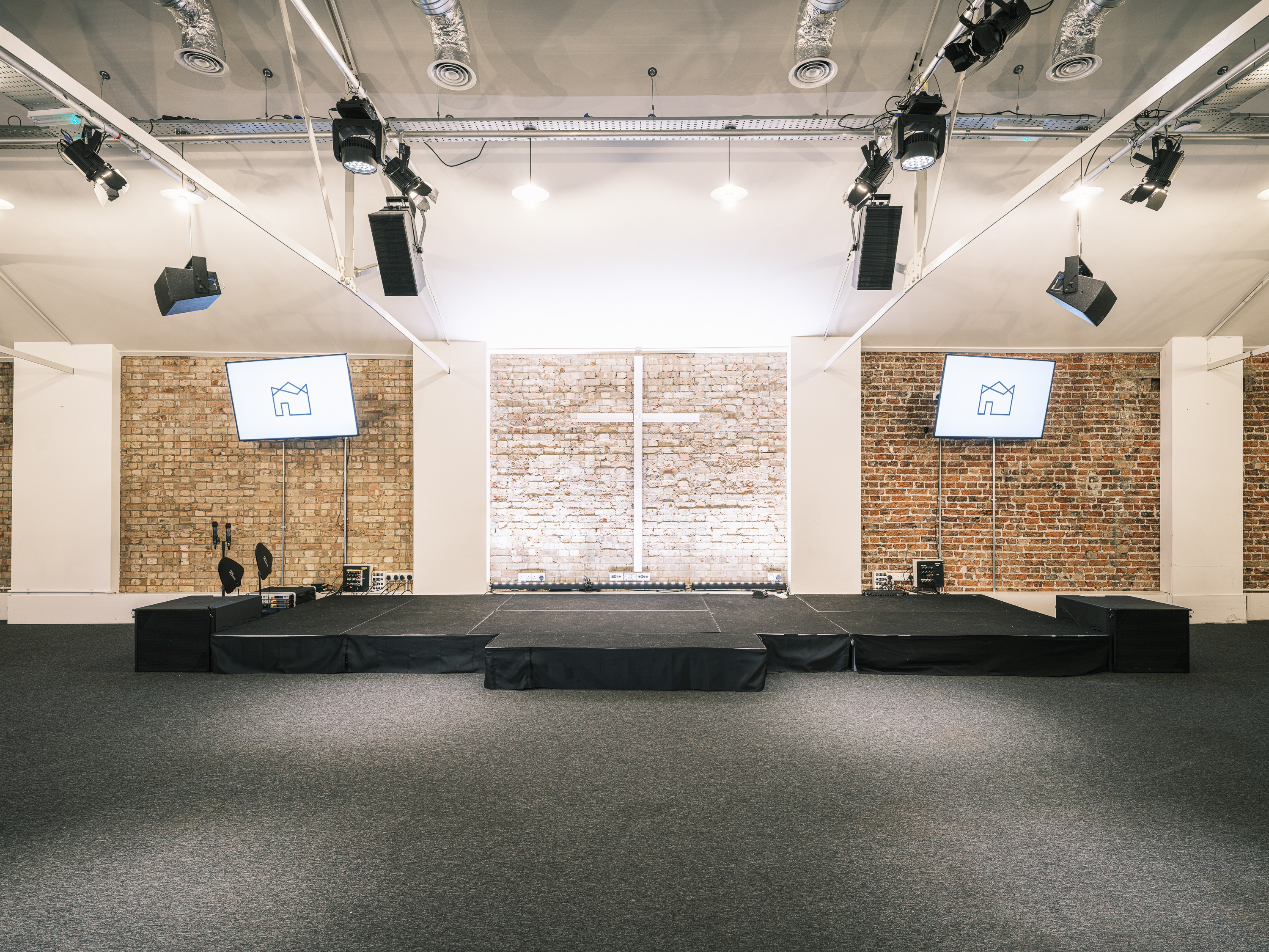 King's House - image 8