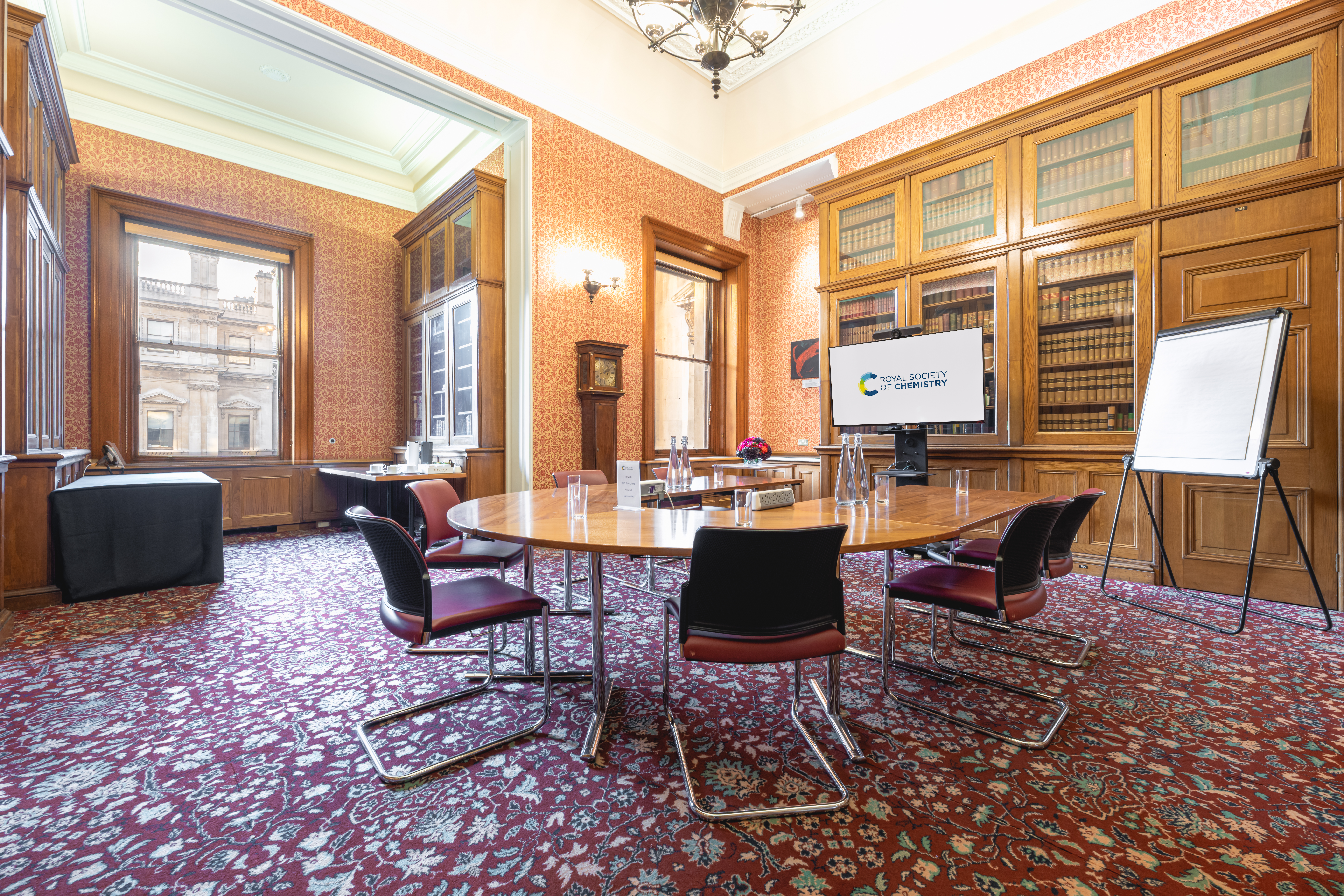 Hinshelwood Room - 4d639ca6-42b7-4787-bfec-f296da2b7fe9.jpg