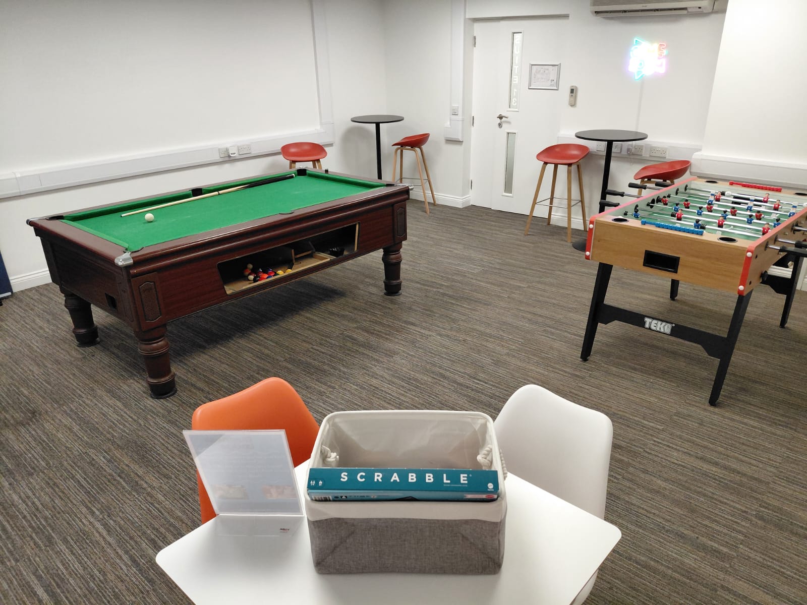 Relaxed break area with pool table for informal meetings in Bury Businesslodge.