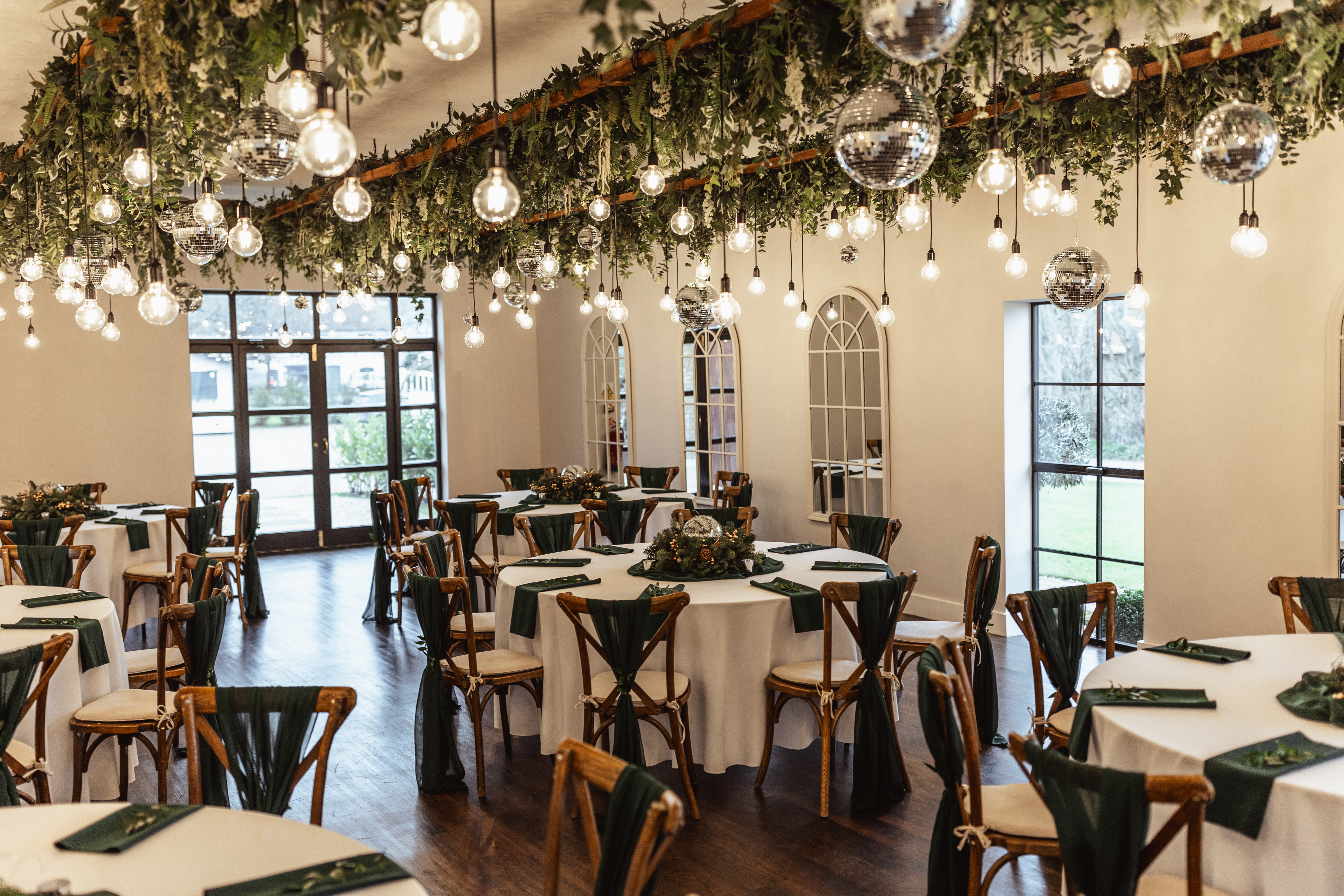 Ultimate Christmas Night - 77b51ed4-4011-4295-895c-d950fc069328.jpg