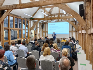 Barn - 2e2cb54d-1533-416c-9727-f5c8902b9e6e.png