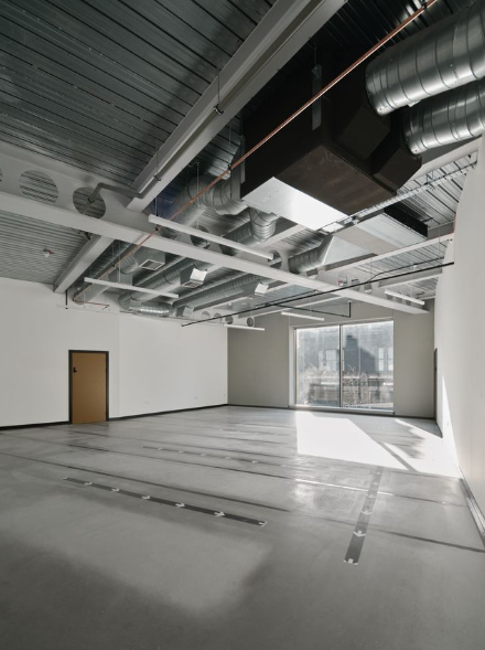 Whole Venue - 6a1fc08a-f3b9-4903-af56-2435ff4858b0.png