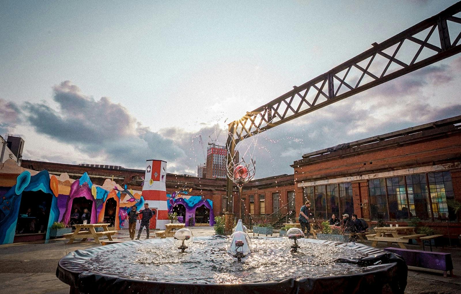 SUPERMASSIVE - >SUPERMASSIVE</a>