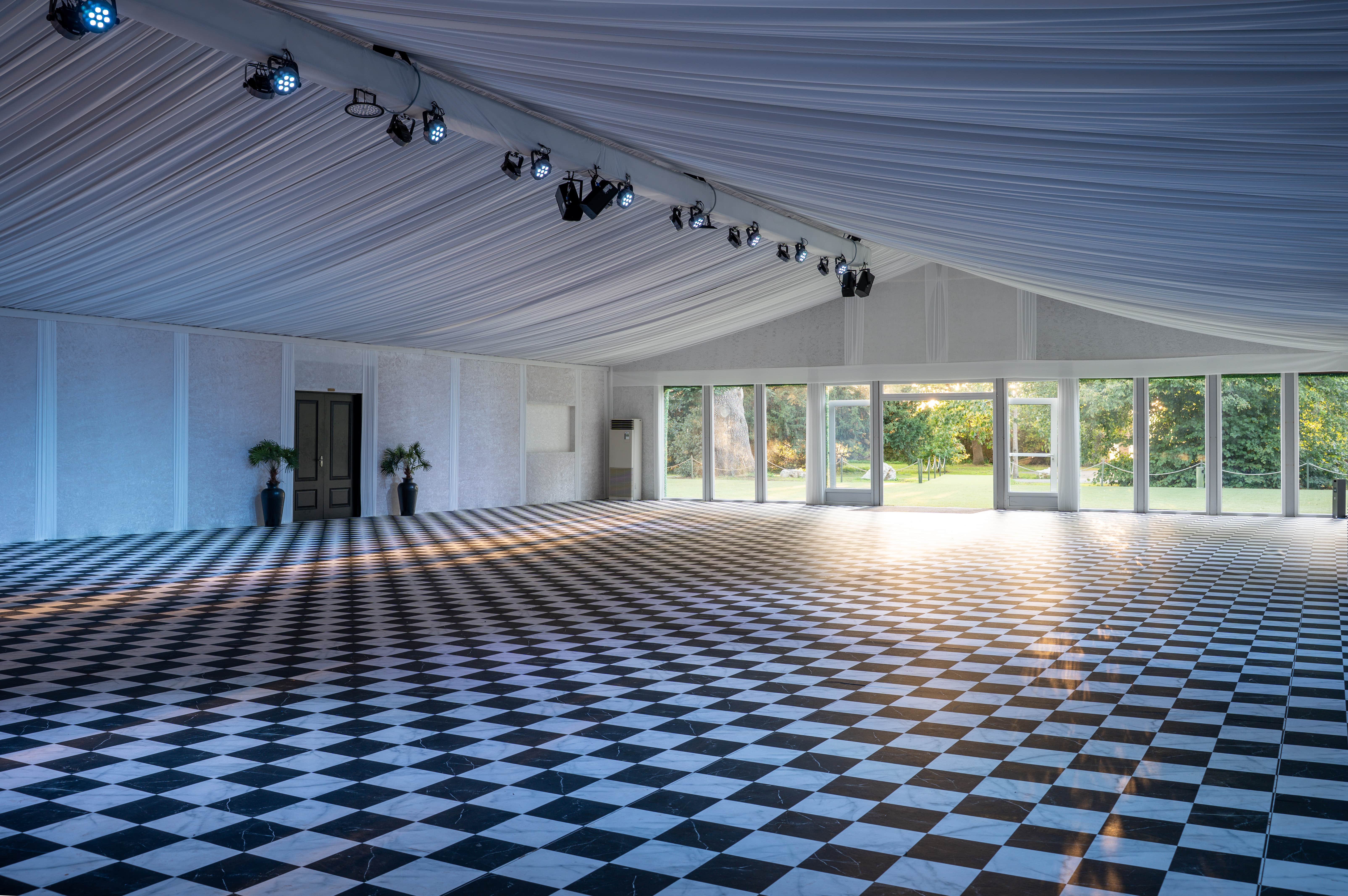 Whole Venue - be314b64-fdea-4582-b84f-1150bd867491.jpg