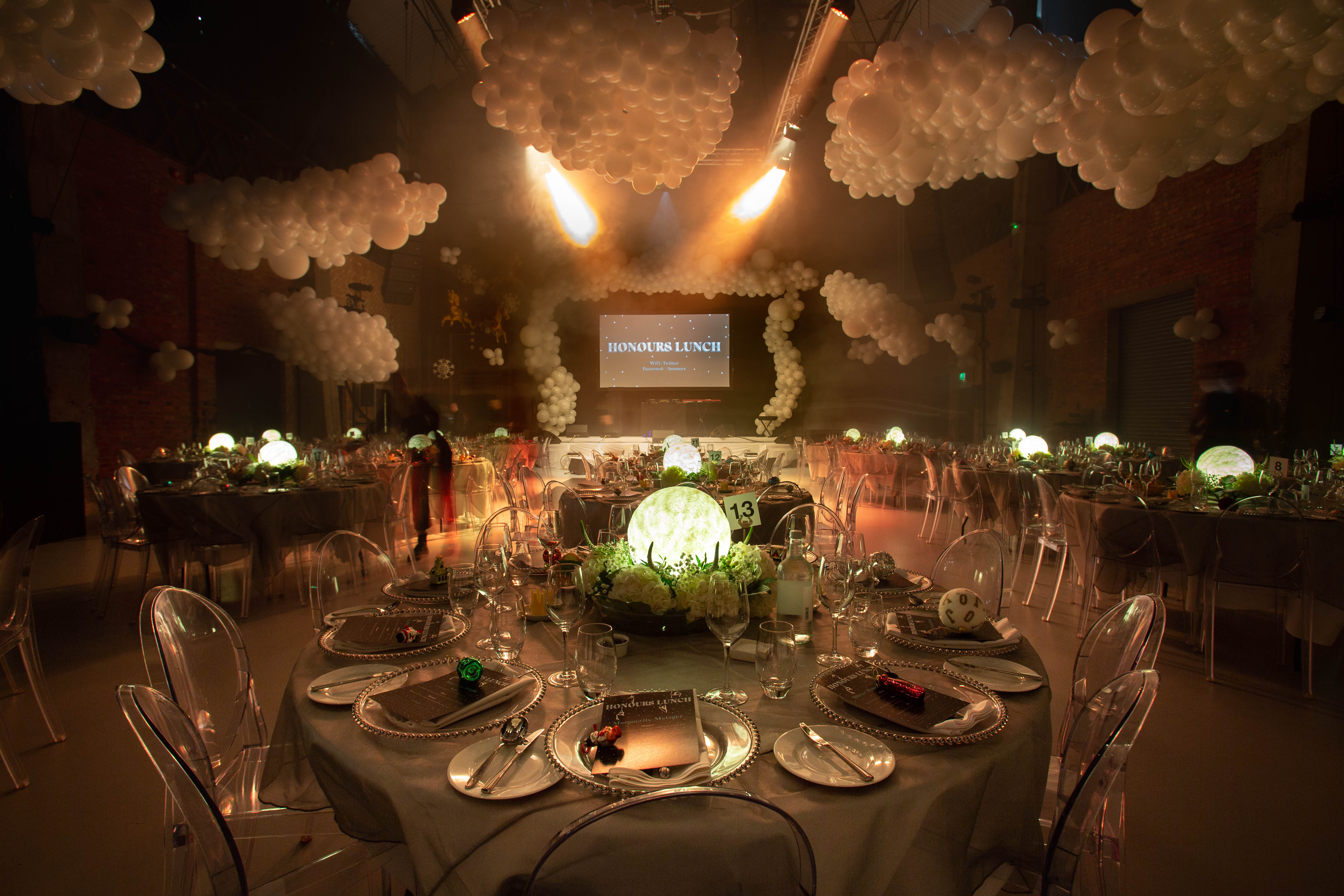 Full Hire - 183fbf01-3aed-4cf4-937d-7b3fac8b0d98.png