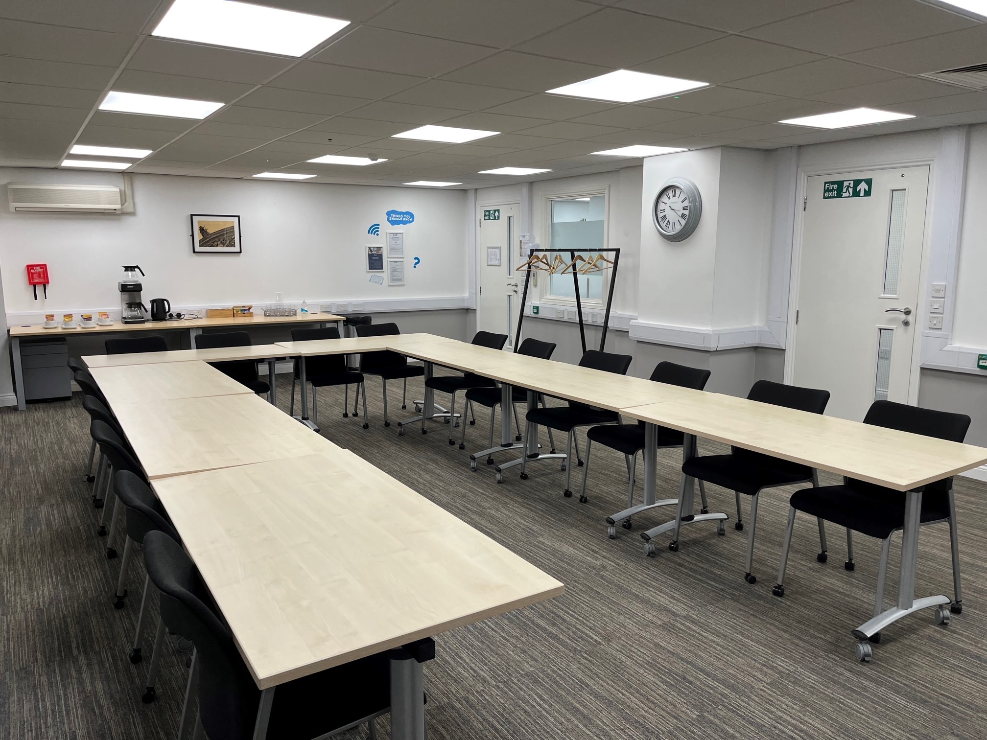 Imperial House Conference Room  - 1bd10875-8952-48e9-bfb0-76512ec6c95c.jpg