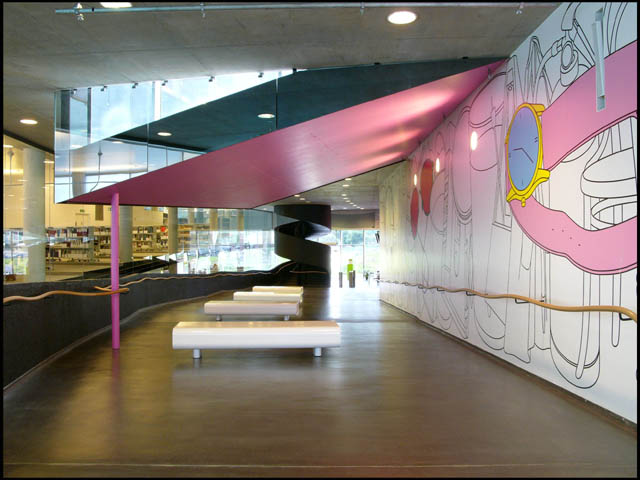 Bonnie Bird Theatre: modern event space with vibrant design for networking and gatherings.