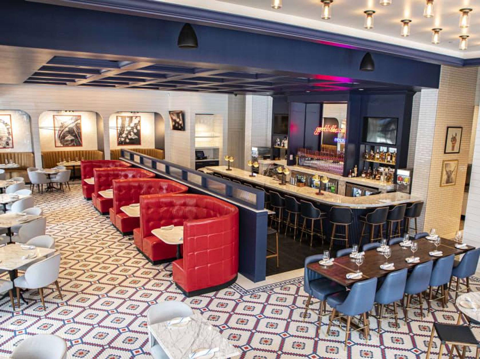 Restaurant & Bar - 9c2570e2-8da2-468d-b094-b63a1af5c80c.jpeg