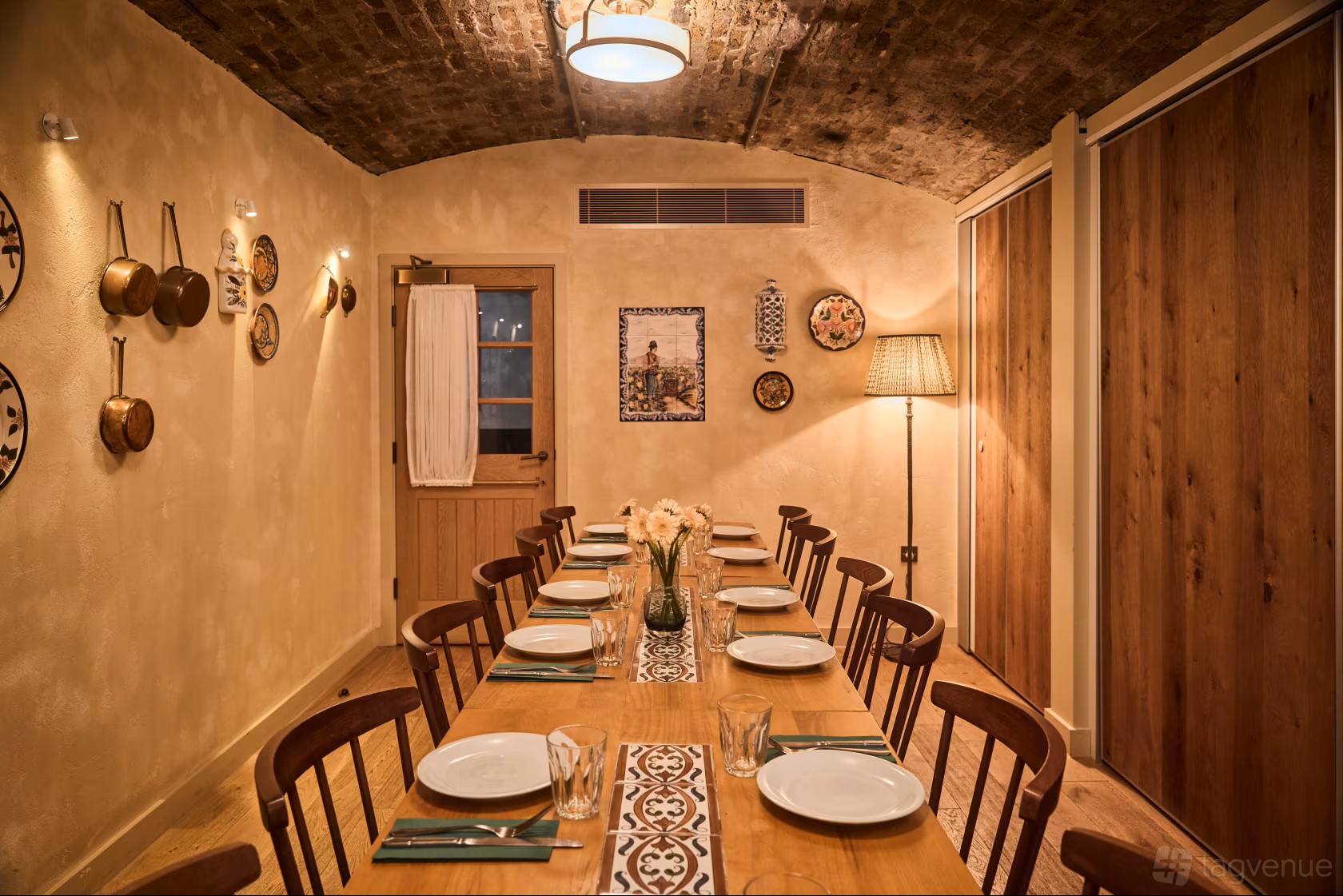 Intimate Mar Private dining room at Casa Mayfair, ideal for corporate dinners and events.